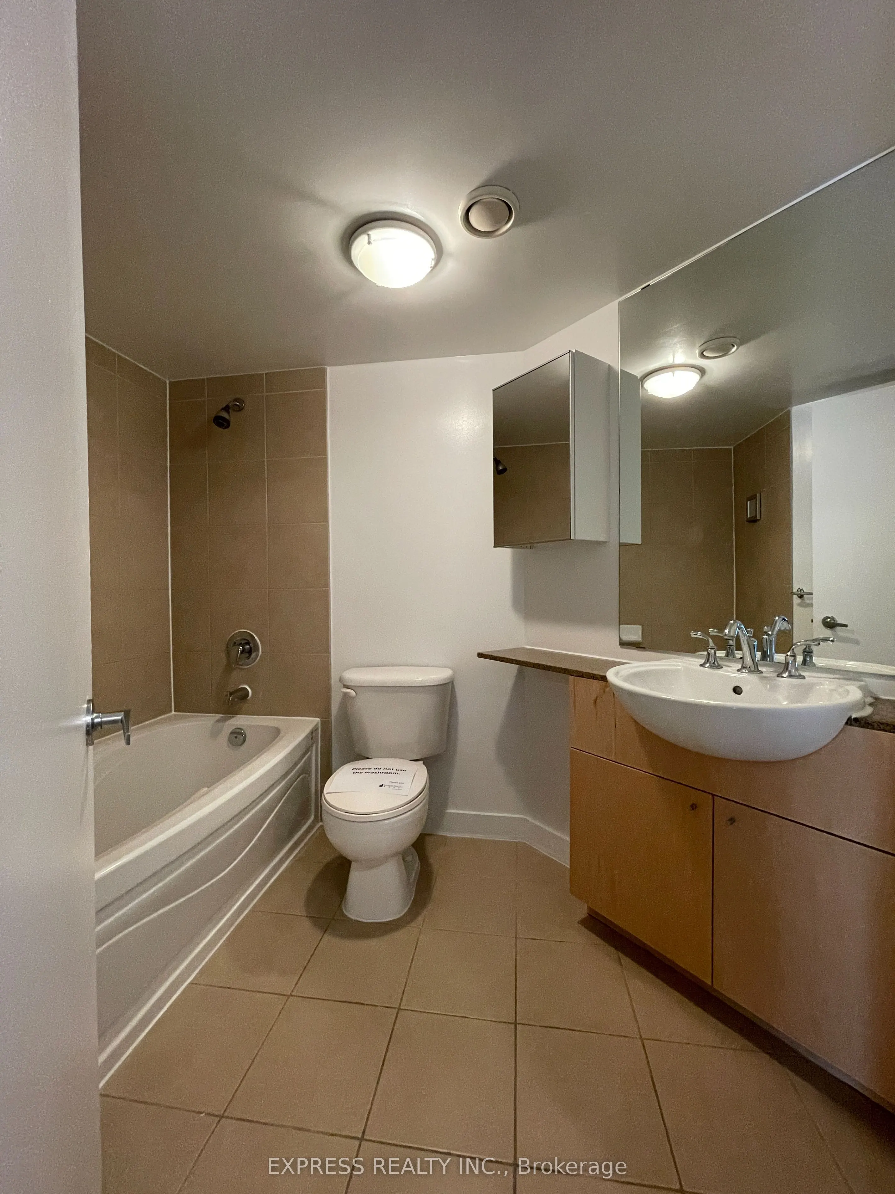361 Front Street W #512