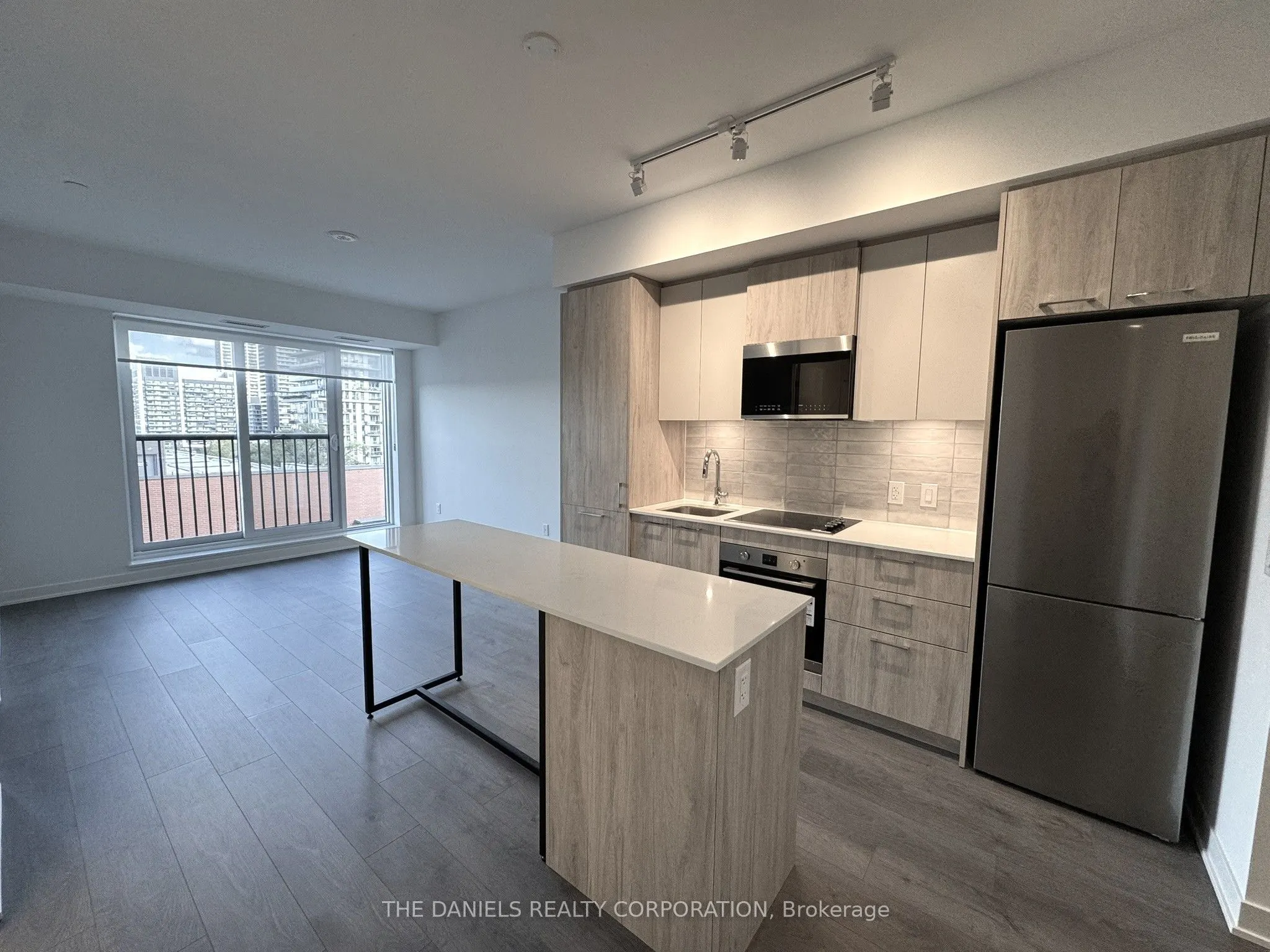 10 Oak Street #510