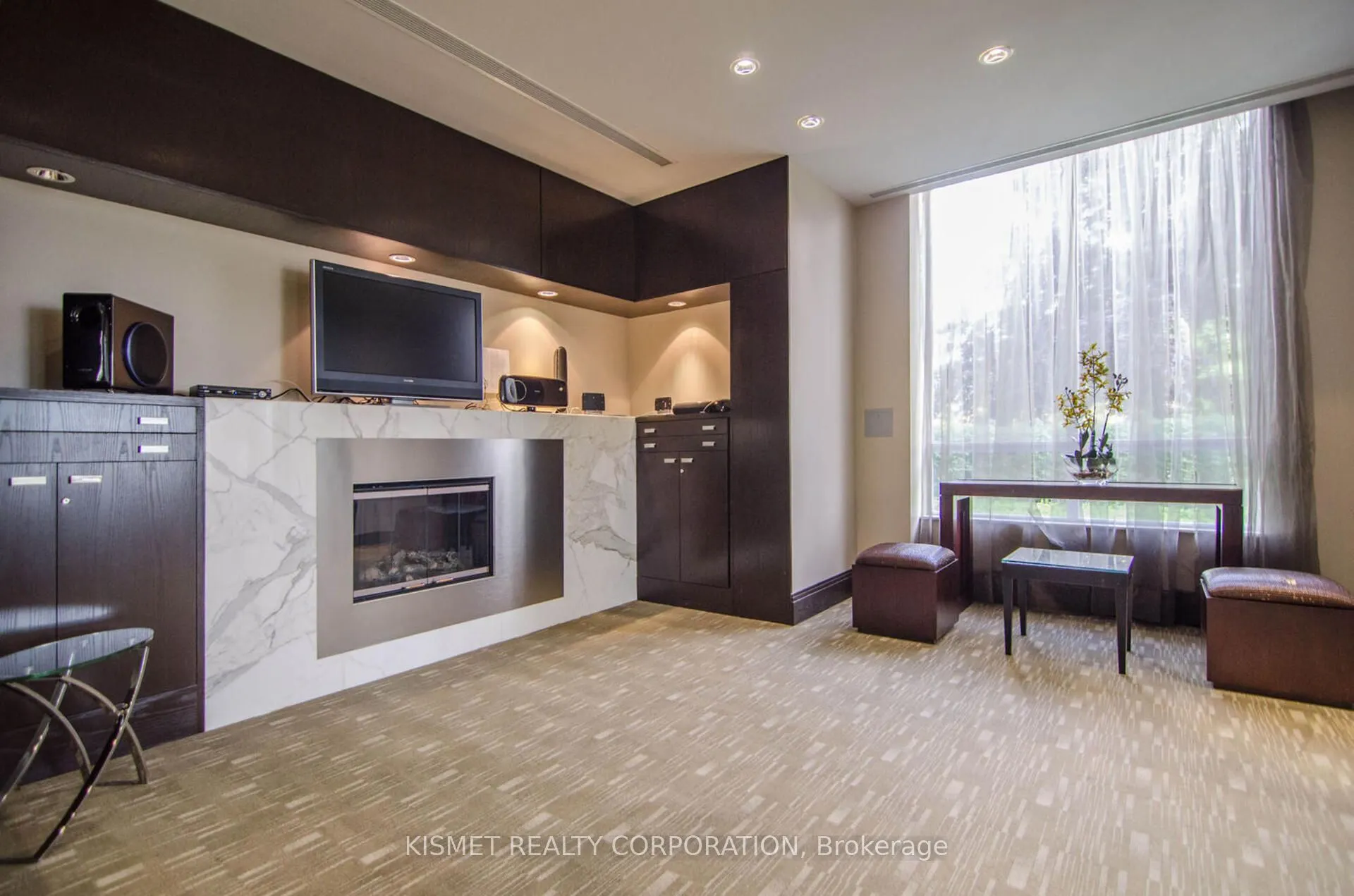 1105 Leslie Street #1207
