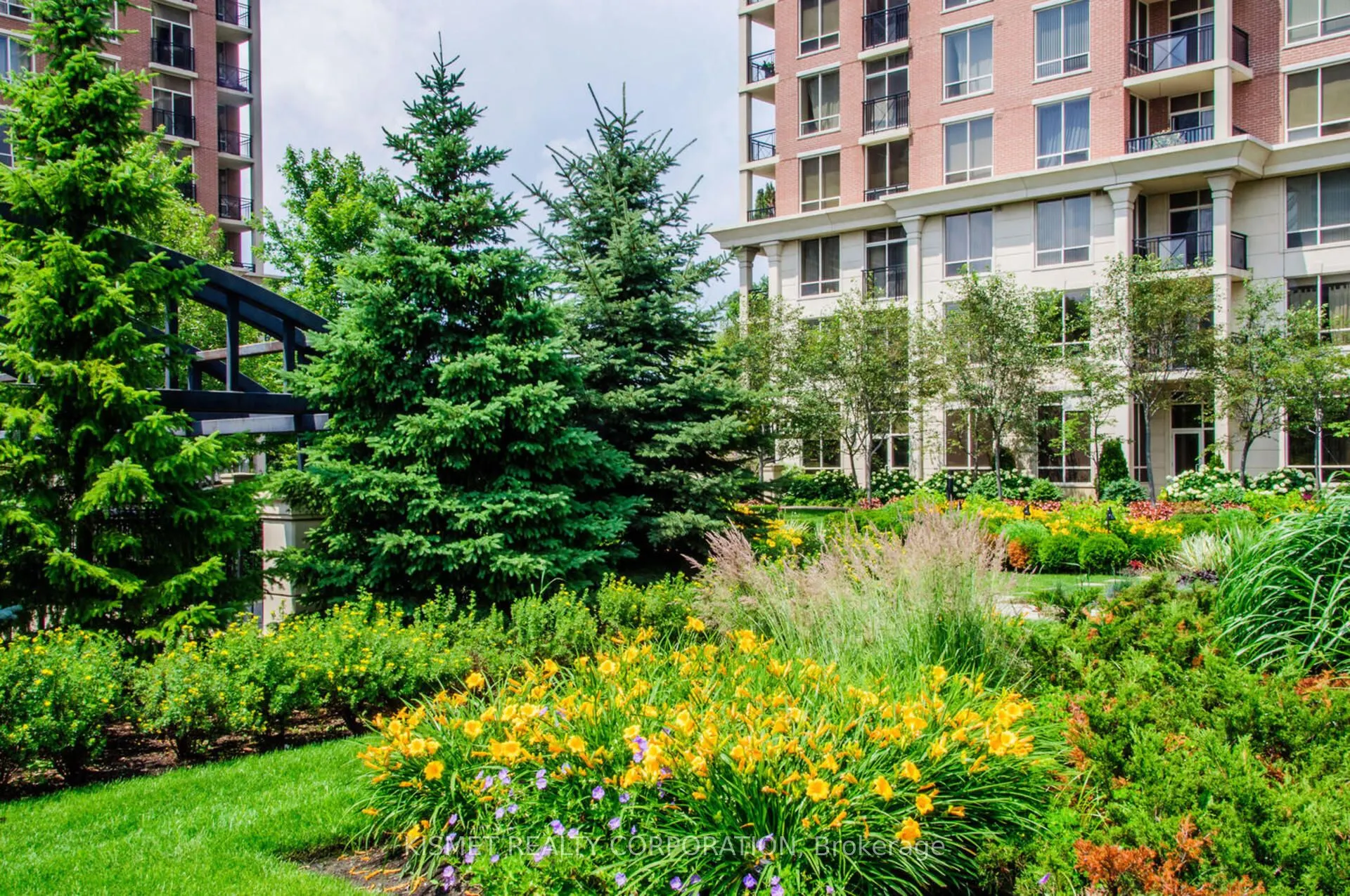1105 Leslie Street #1207