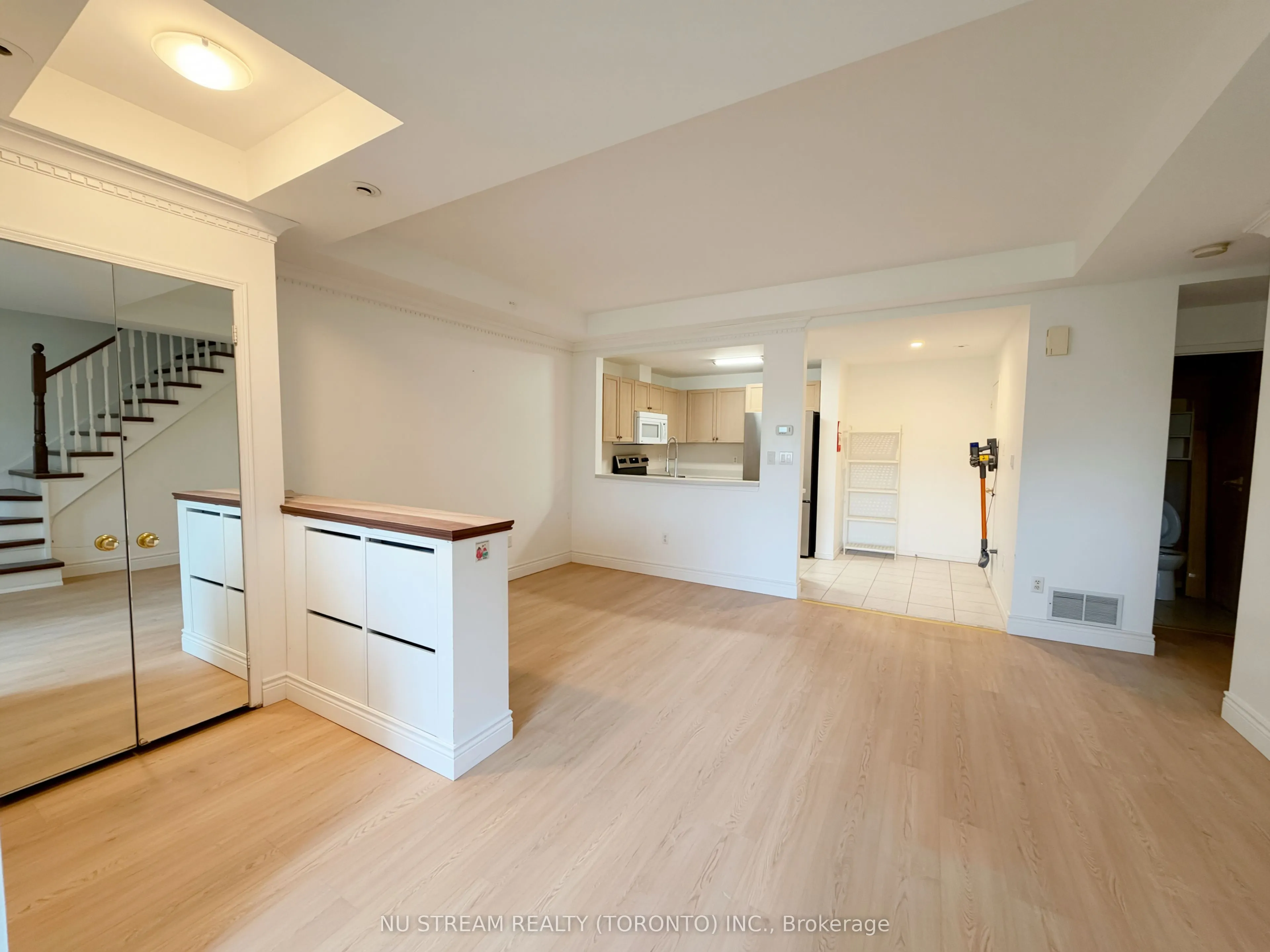 108 Finch Avenue W #A11