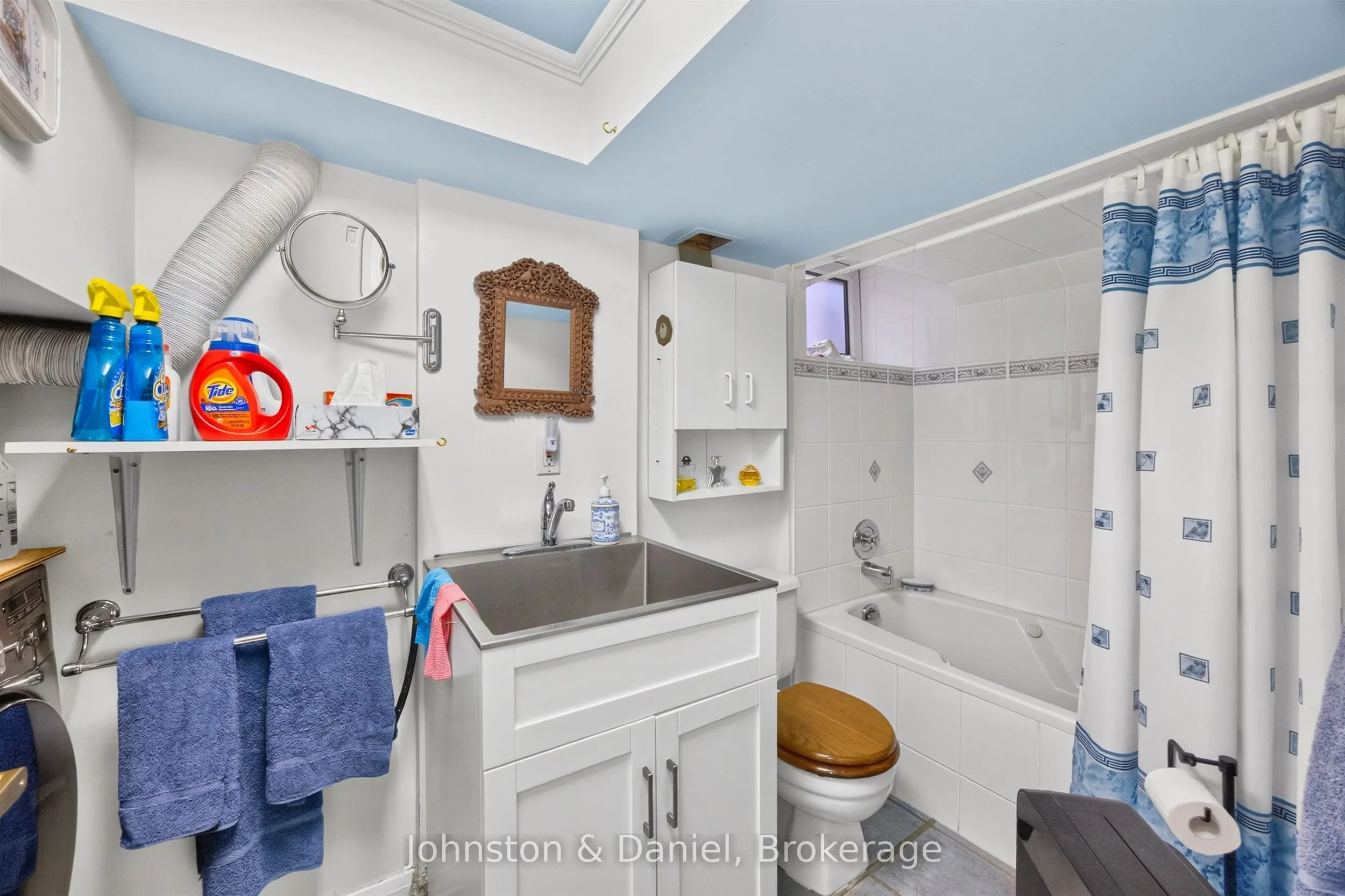 226 Chaplin Crescent