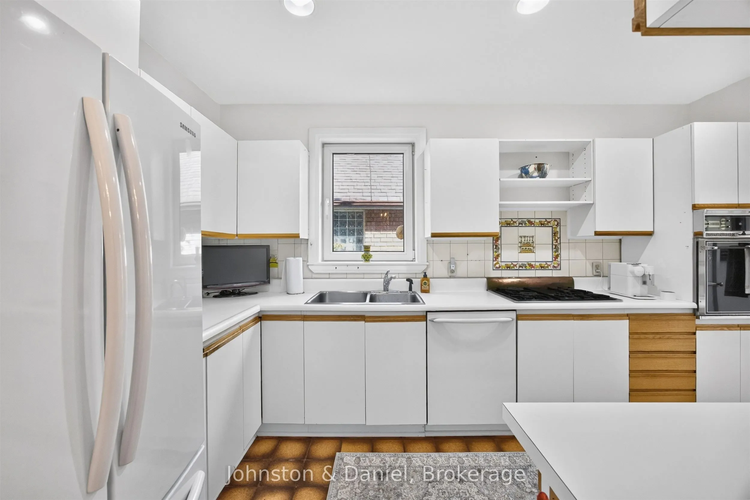 226 Chaplin Crescent