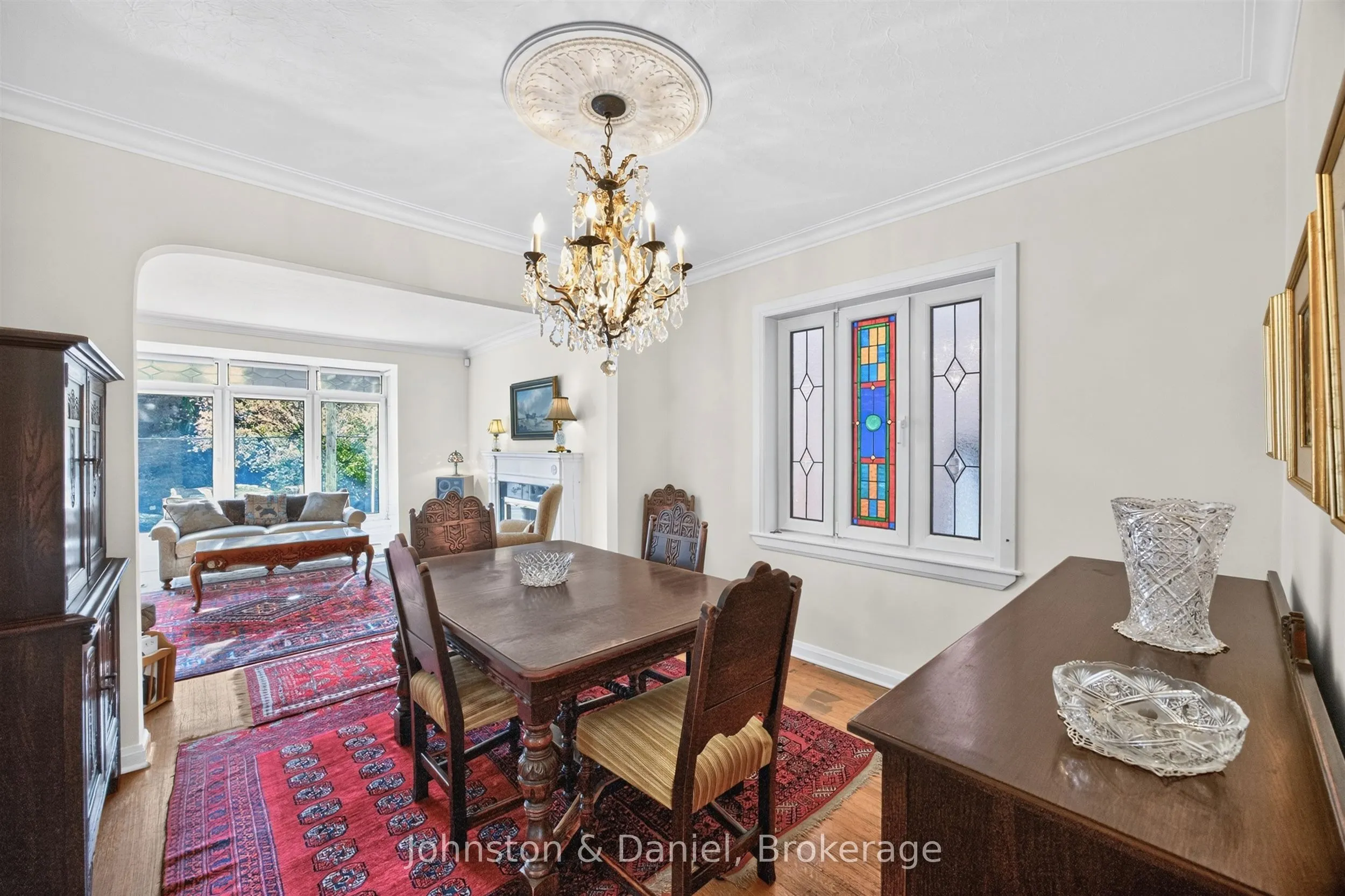 226 Chaplin Crescent