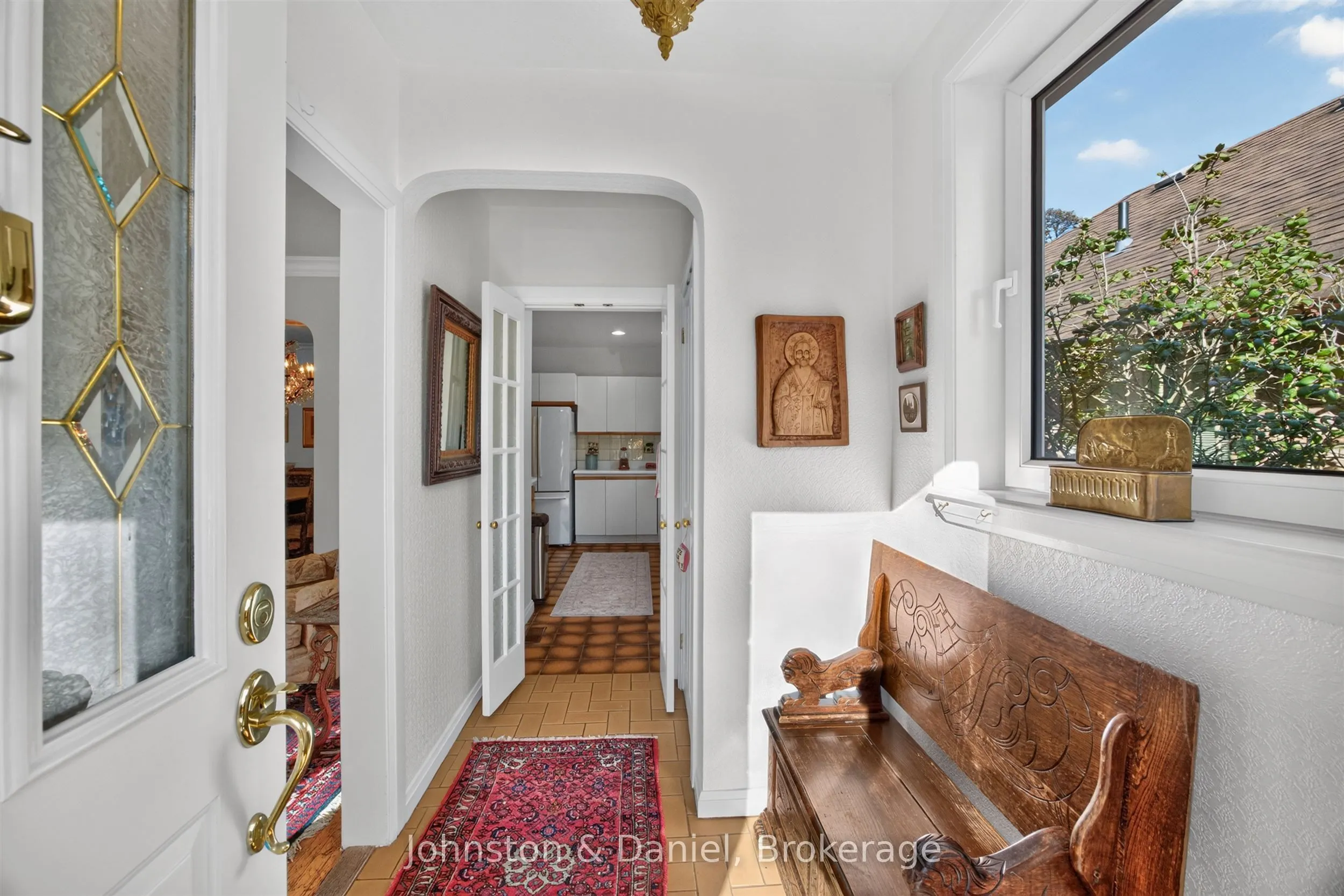 226 Chaplin Crescent