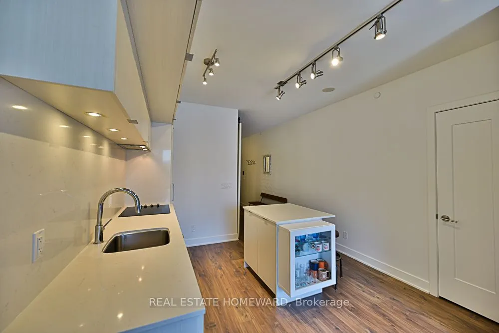 38 Cameron Street #610