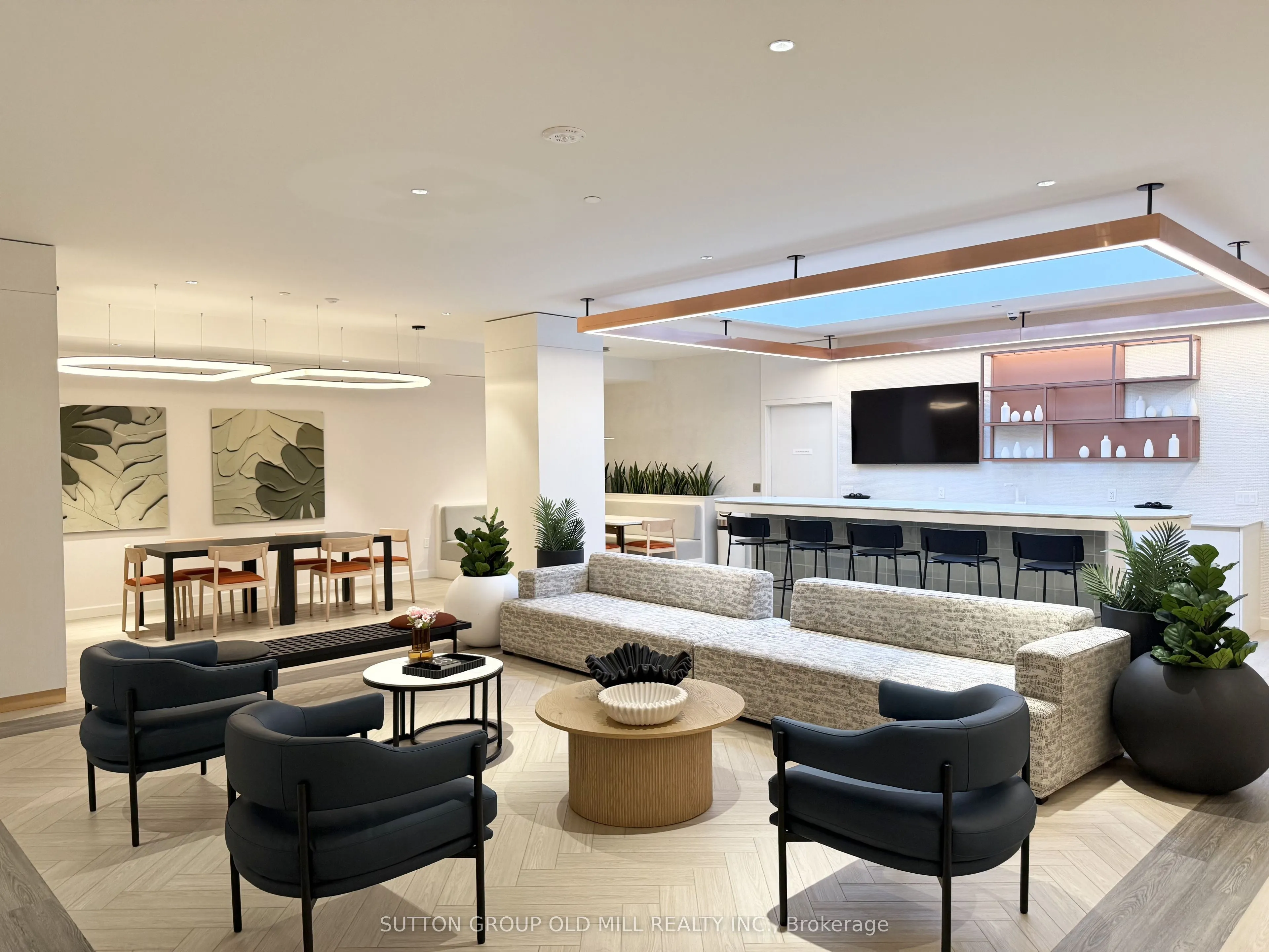 15 Richardson Street #1403