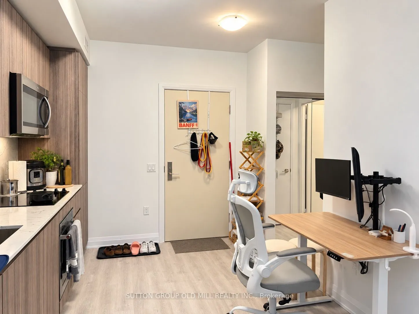 15 Richardson Street #1403