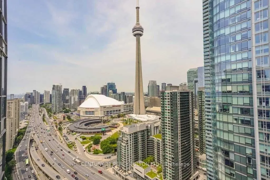 8 York Street #3513