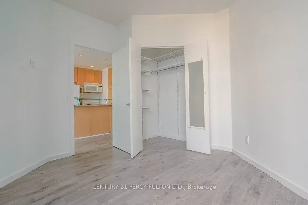8 York Street #3513