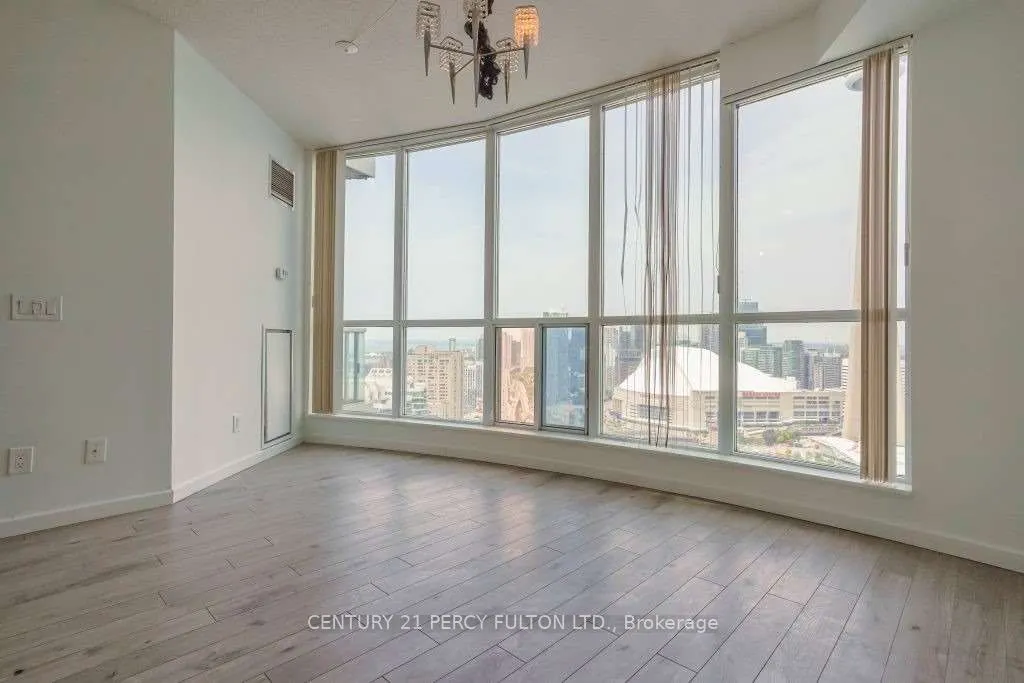 8 York Street #3513