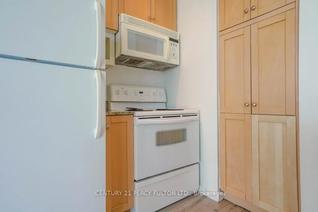 8 York Street #3513