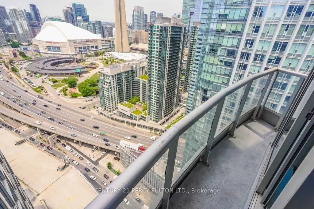 8 York Street #3513