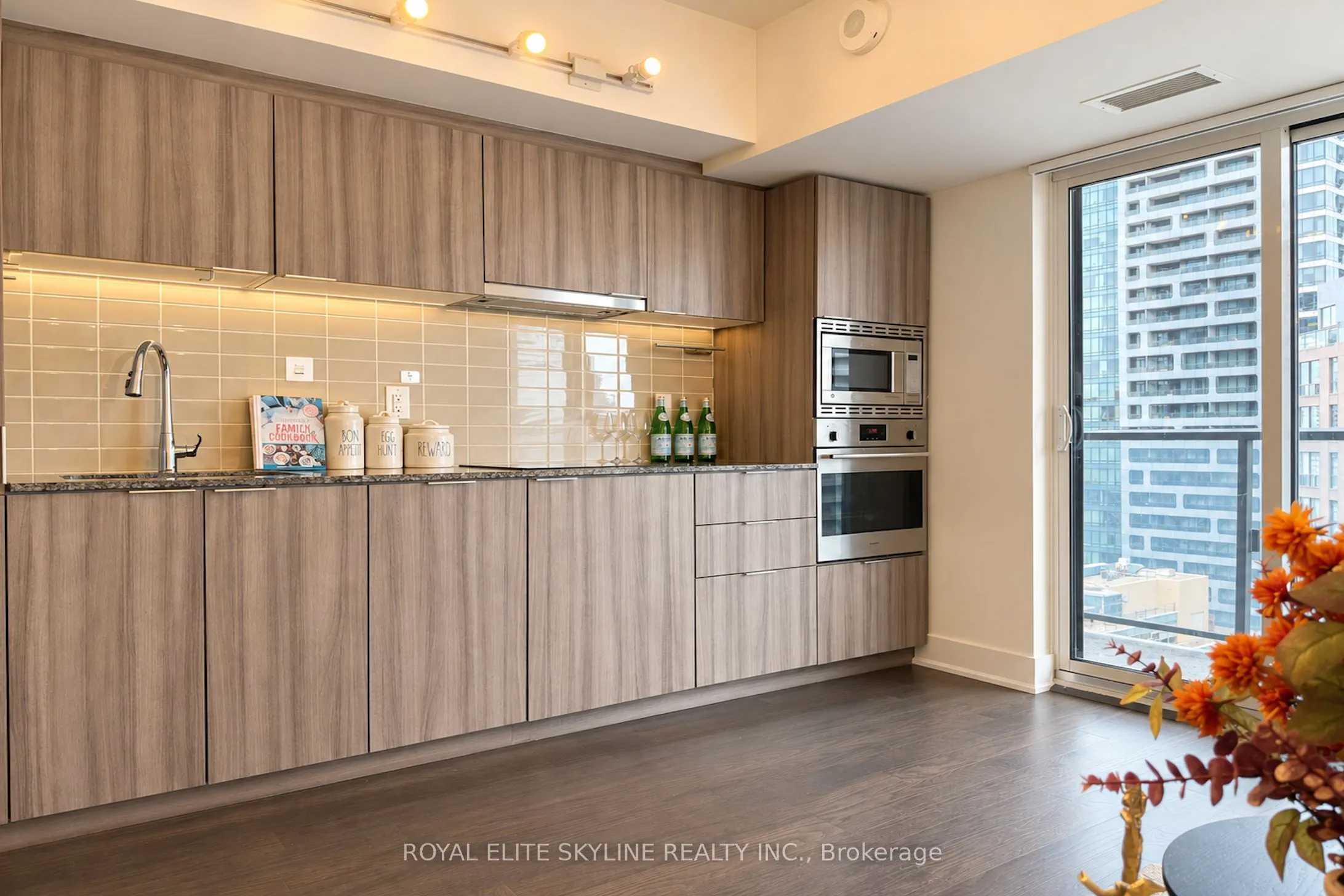 955 Bay Street #2401