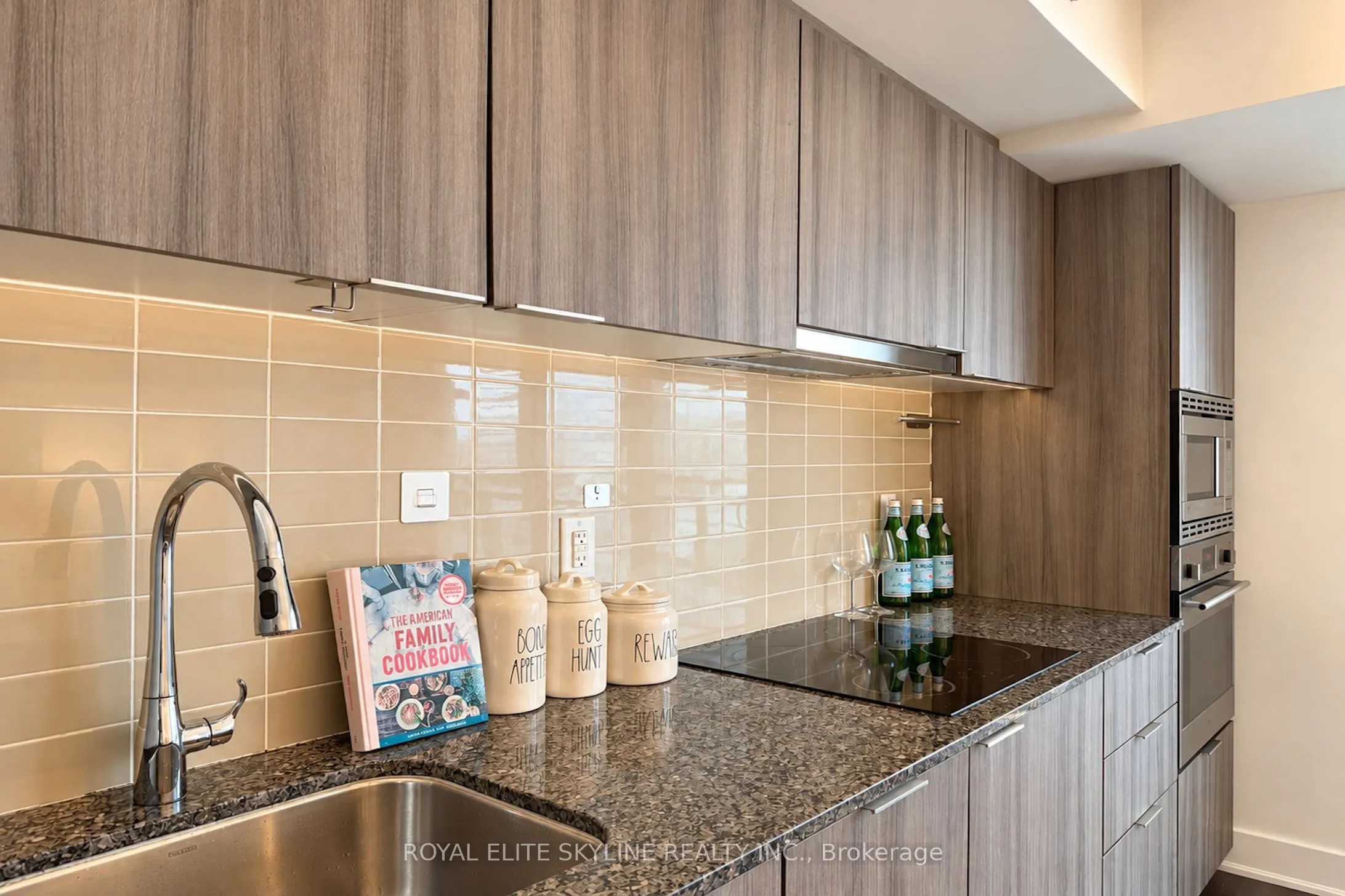 955 Bay Street #2401