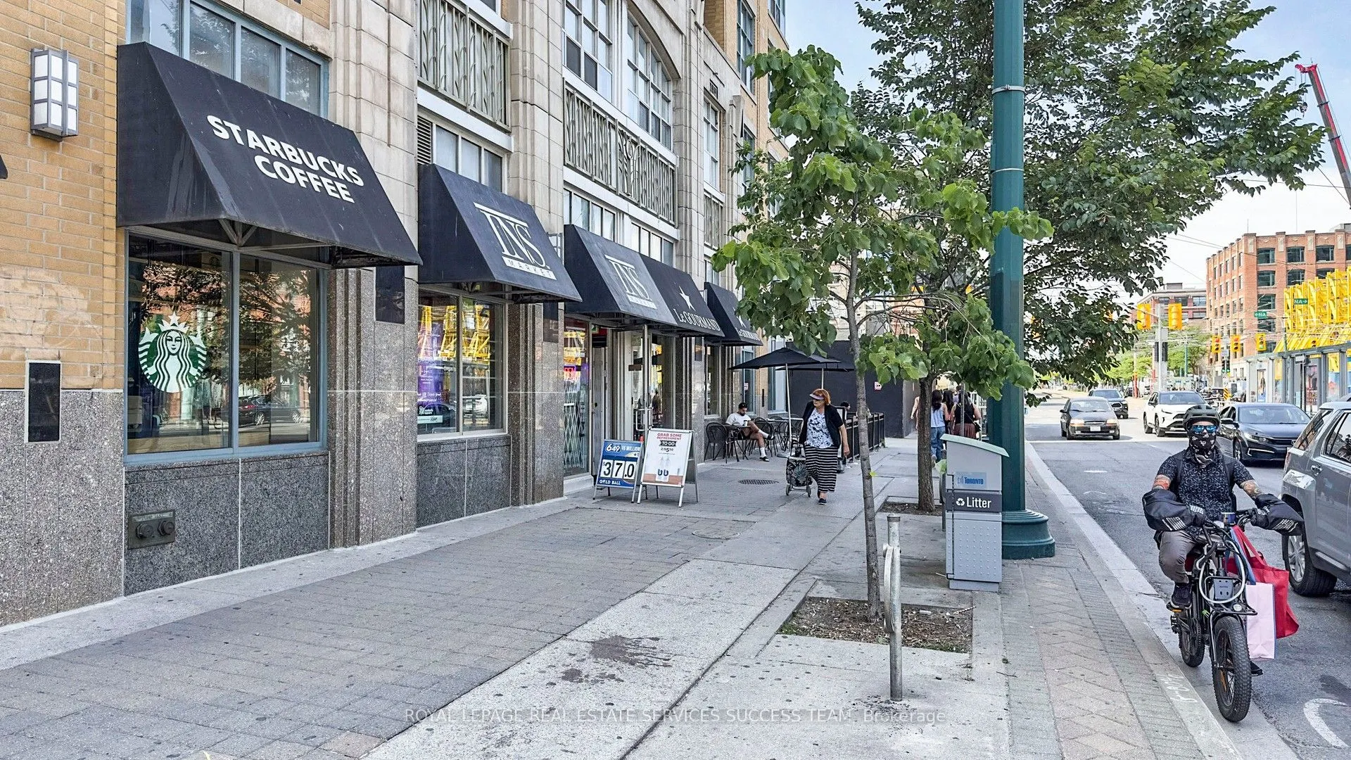 148 Spadina Avenue #3