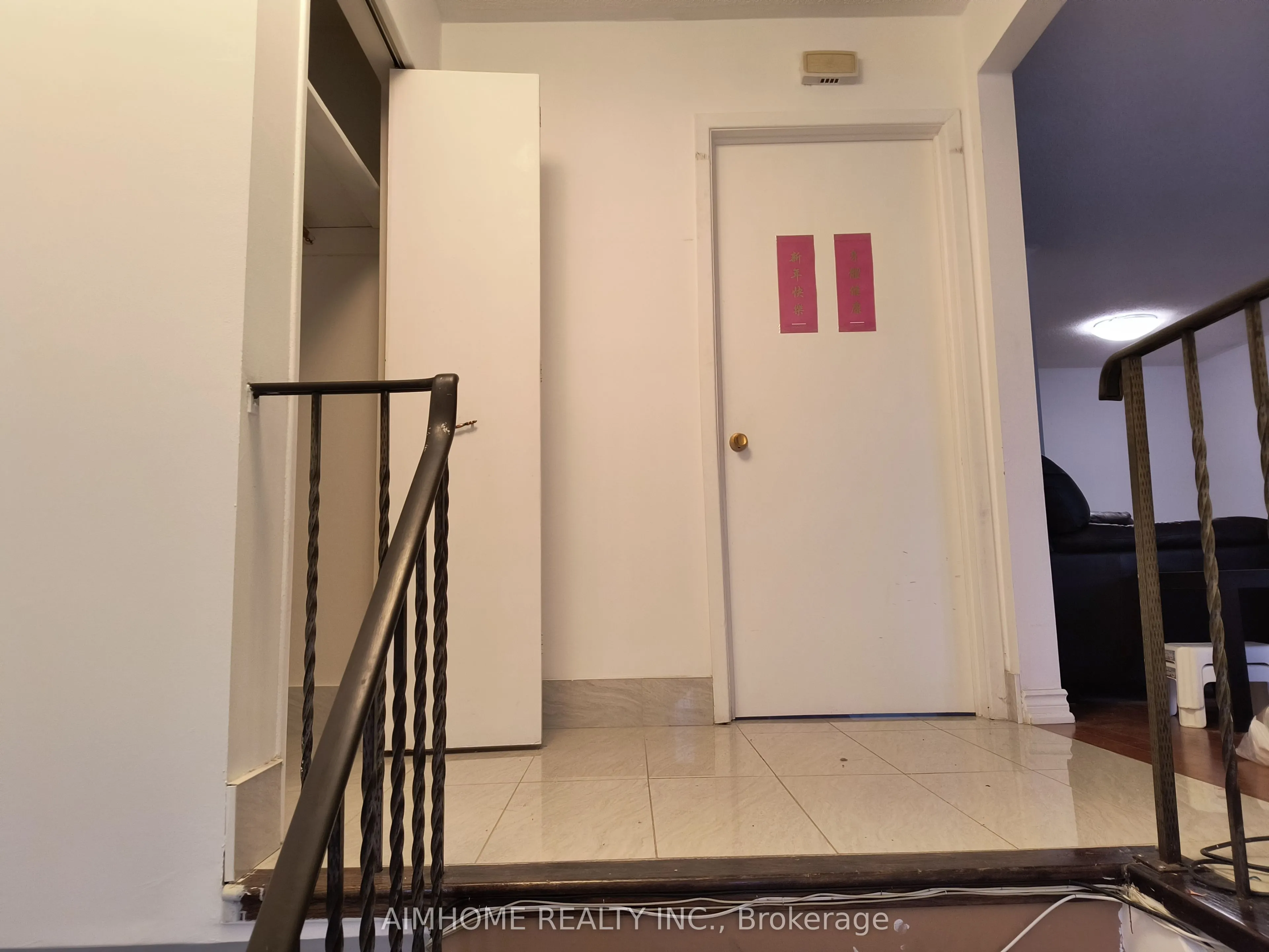 68 Mentor Boulevard
