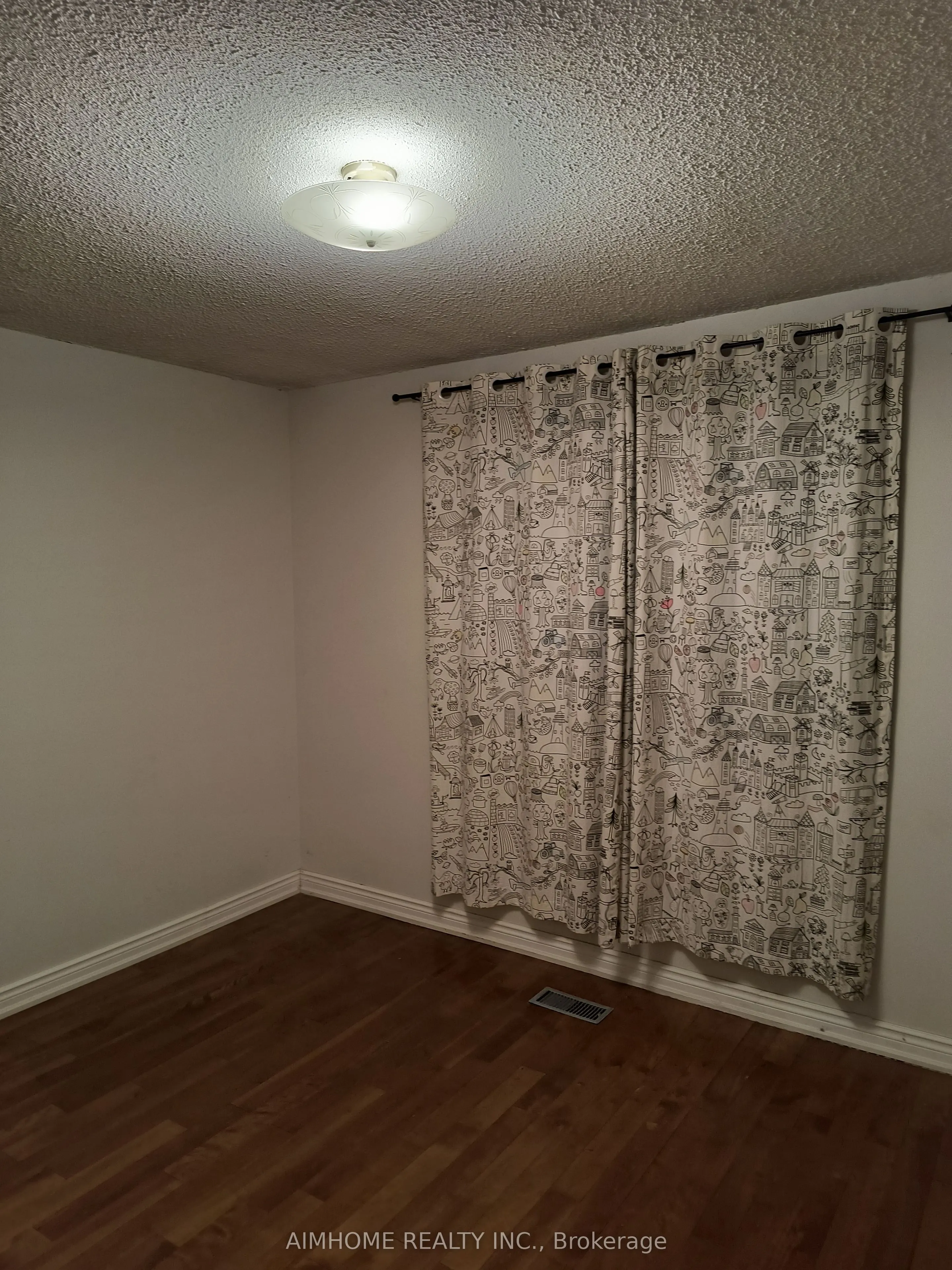 68 Mentor Boulevard
