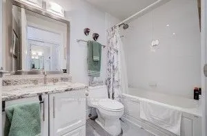 33 Bay Street #4903