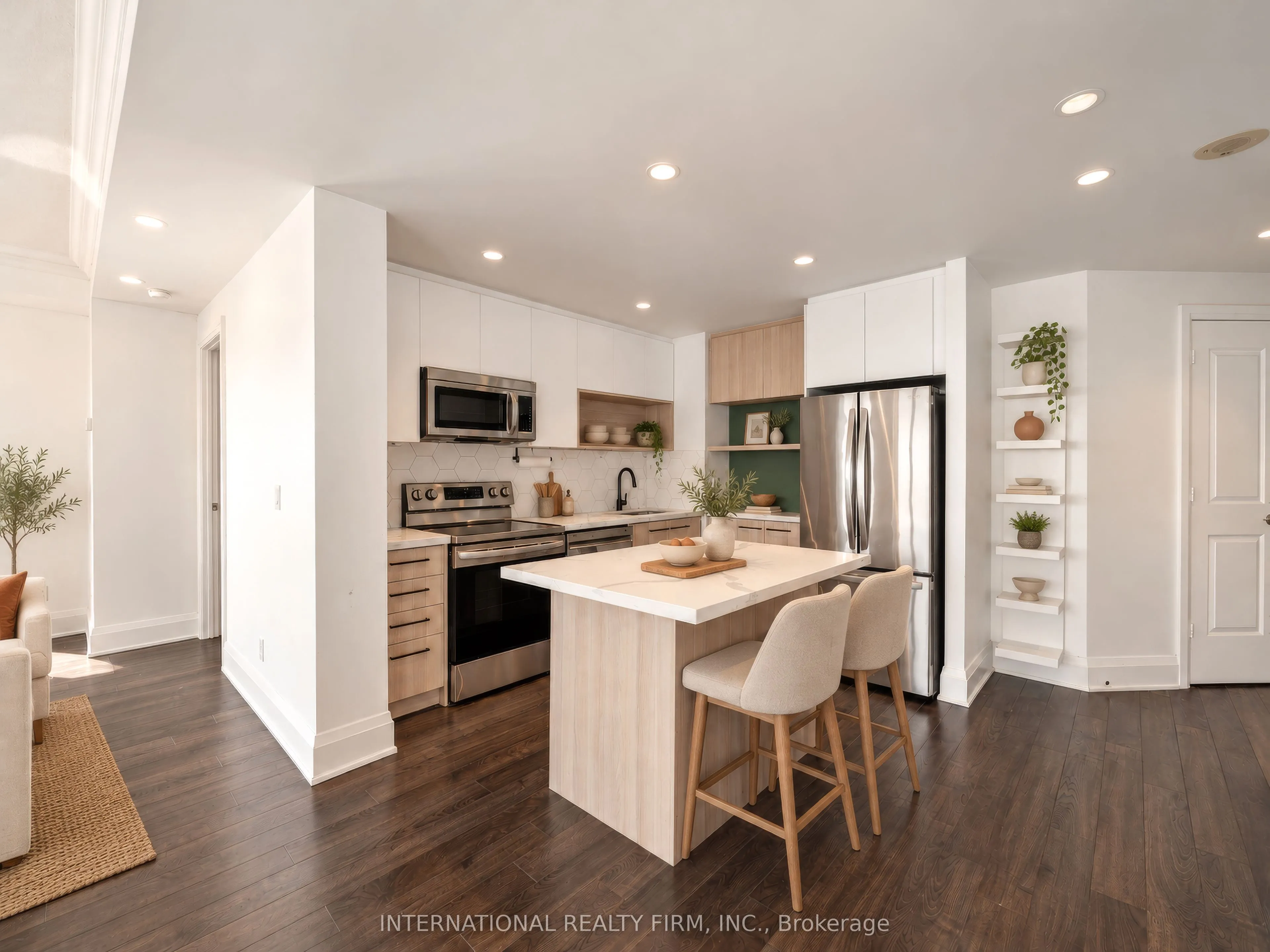 100 Harrison Garden Boulevard #925
