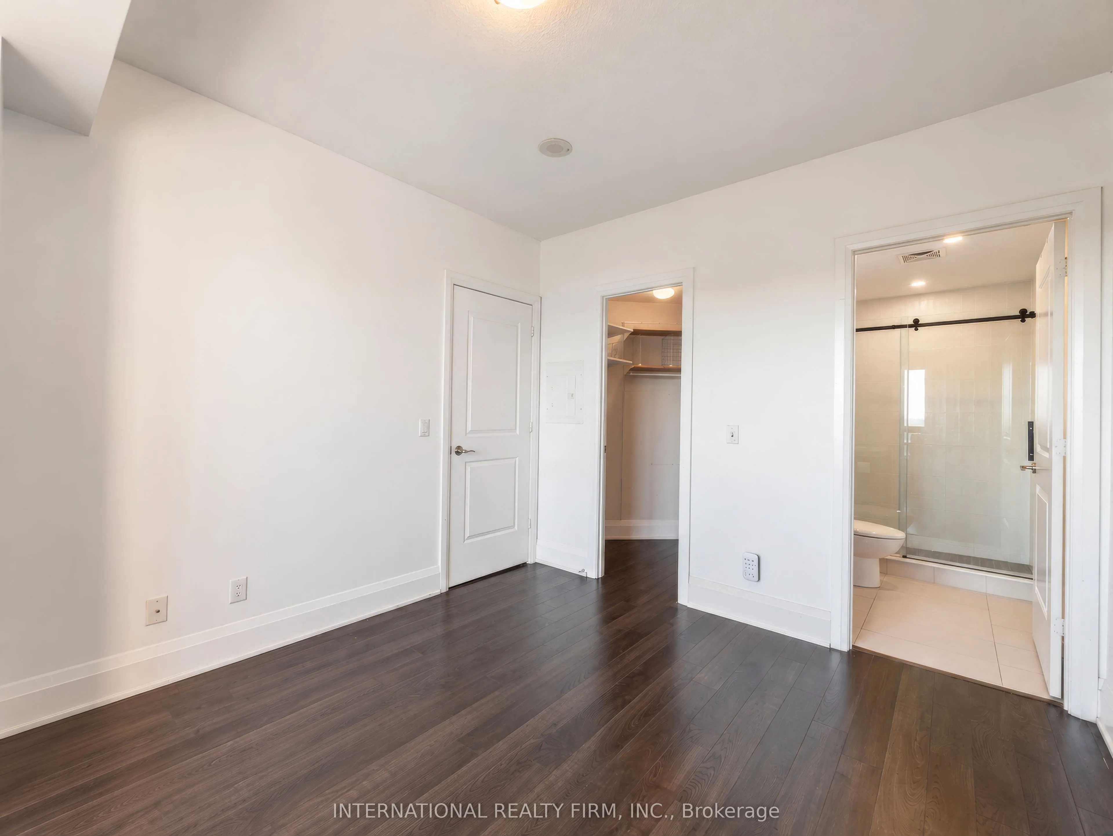 100 Harrison Garden Boulevard #925