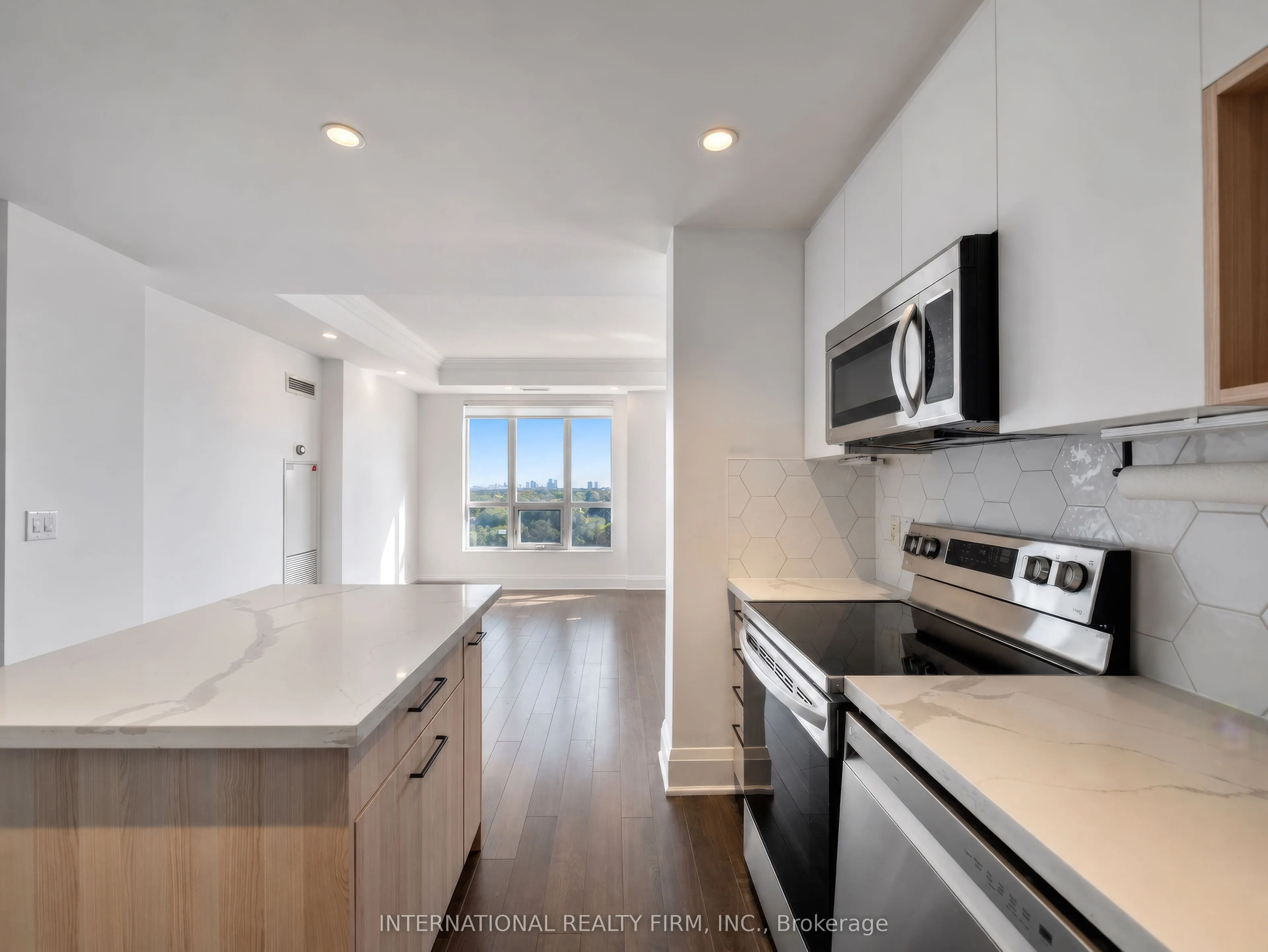 100 Harrison Garden Boulevard #925