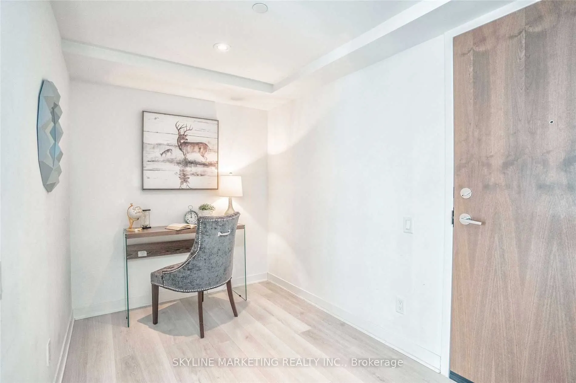 70 Queens wharf Road #811