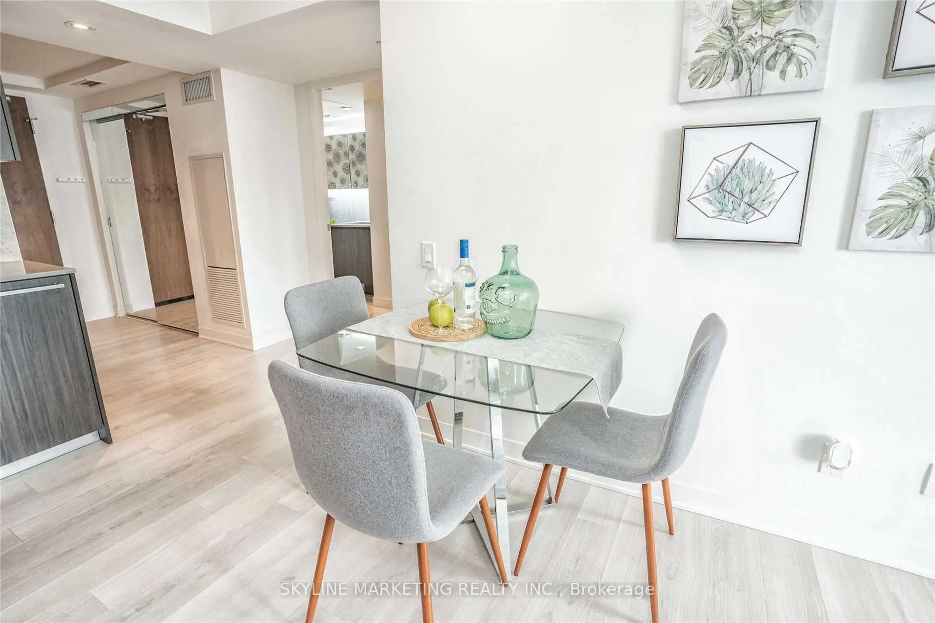 70 Queens wharf Road #811