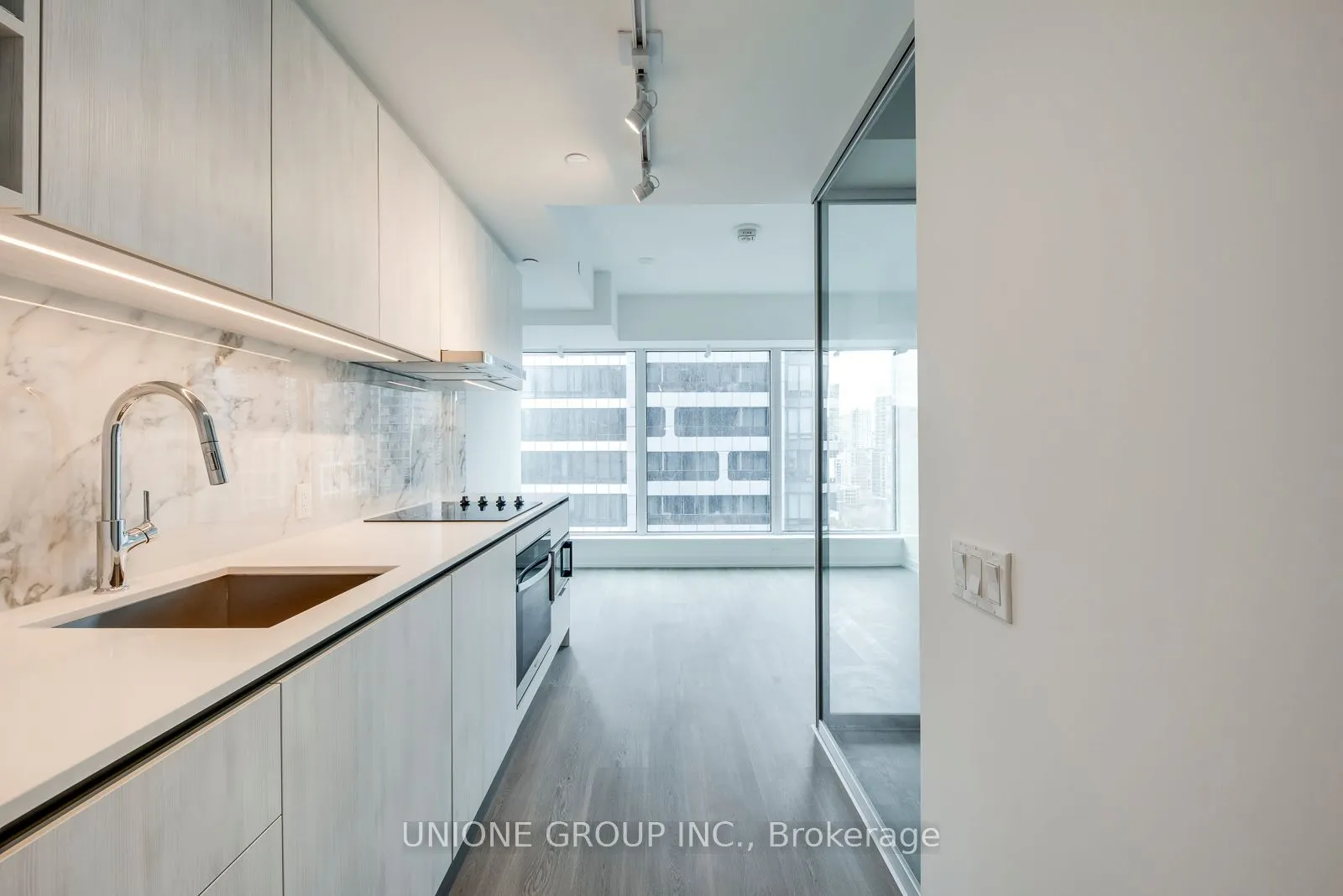 8 Wellesley Street W #2506