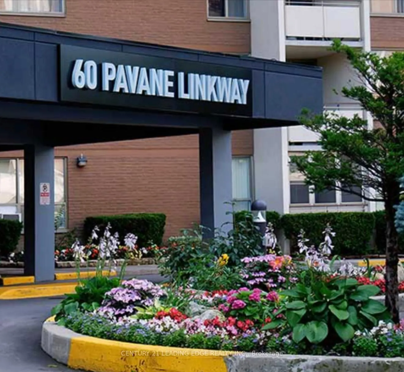 60 Pavane Link Way #408