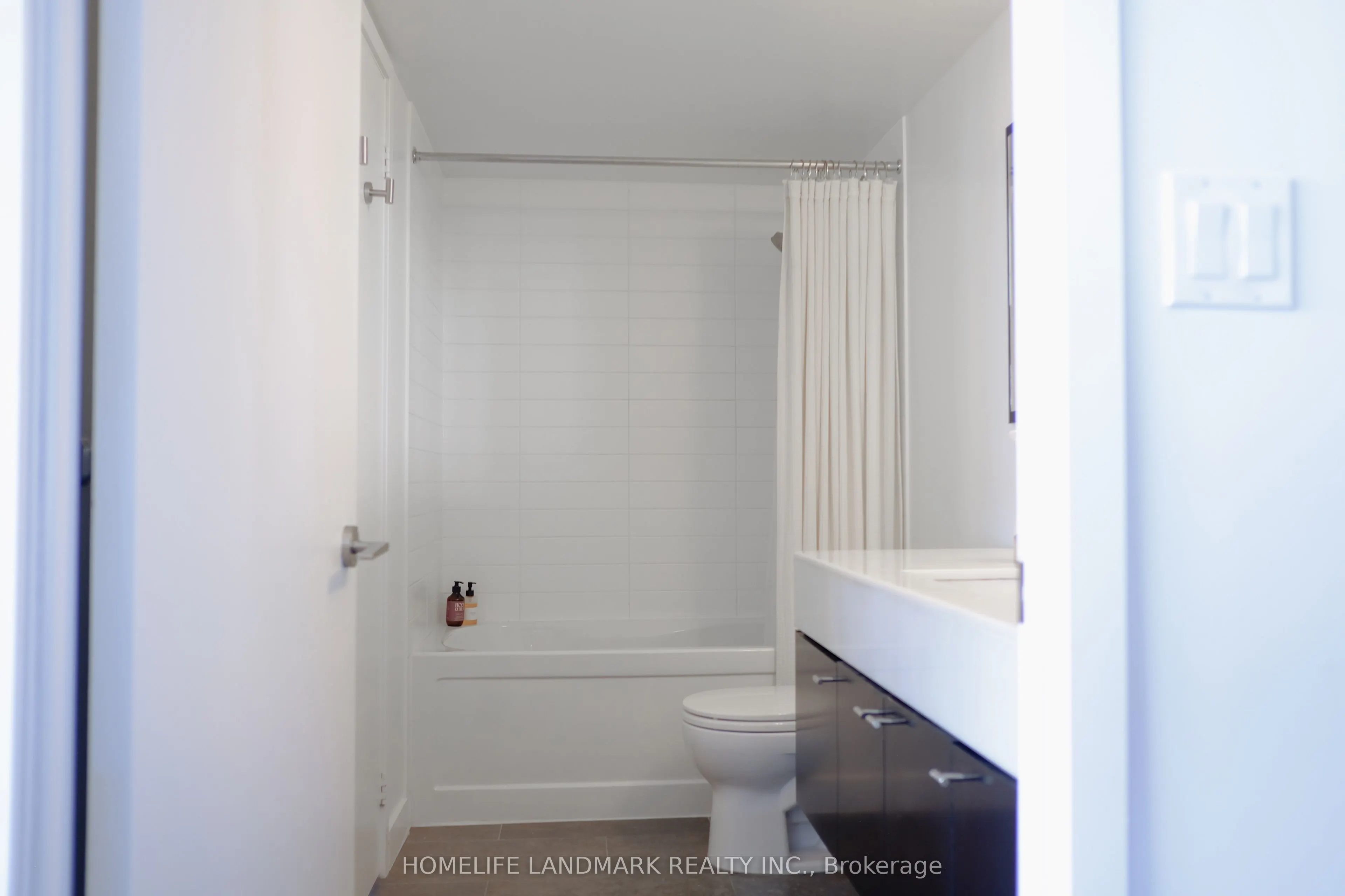 126 Simcoe Street #3306