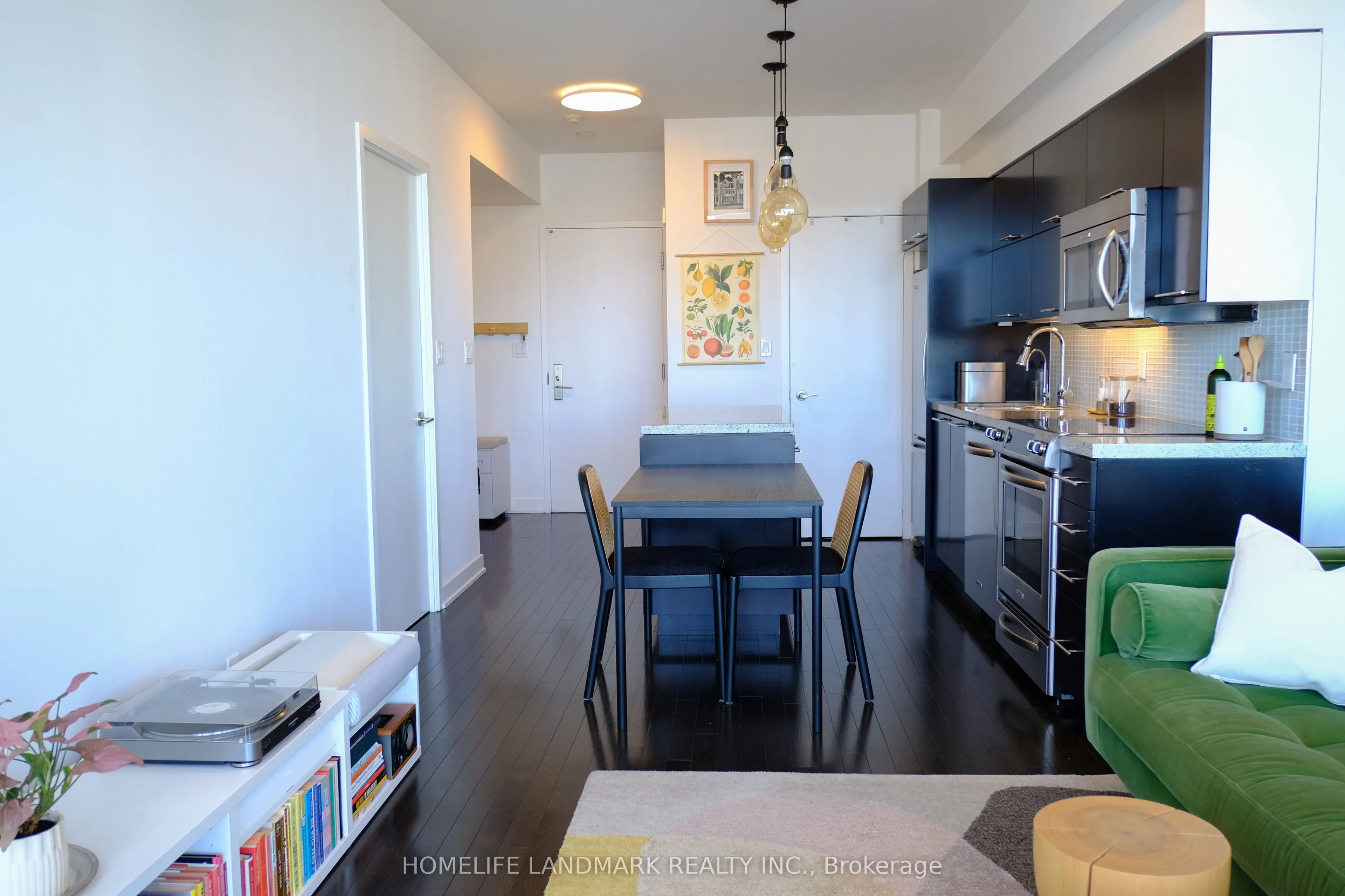 126 Simcoe Street #3306