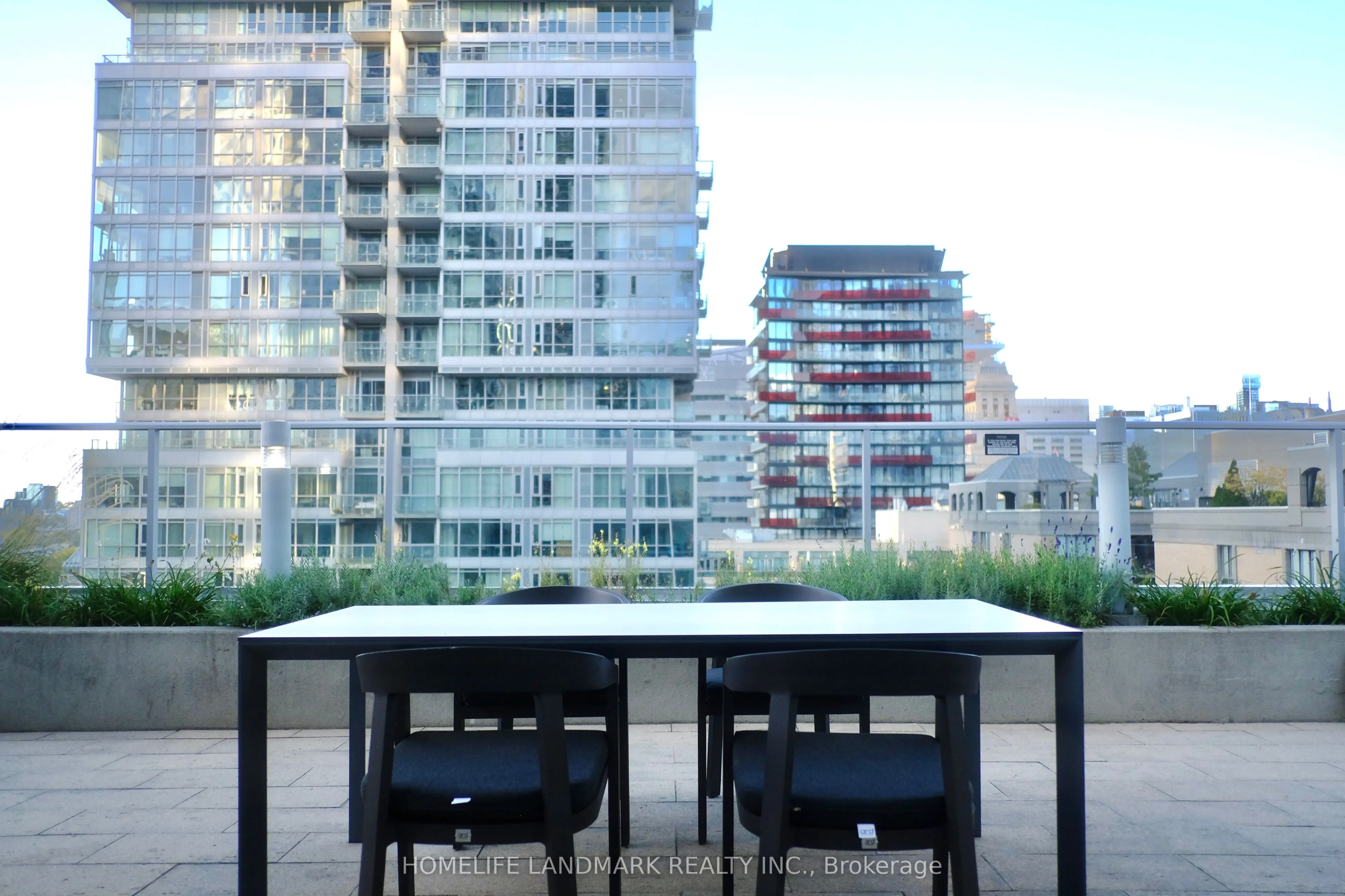 126 Simcoe Street #3306