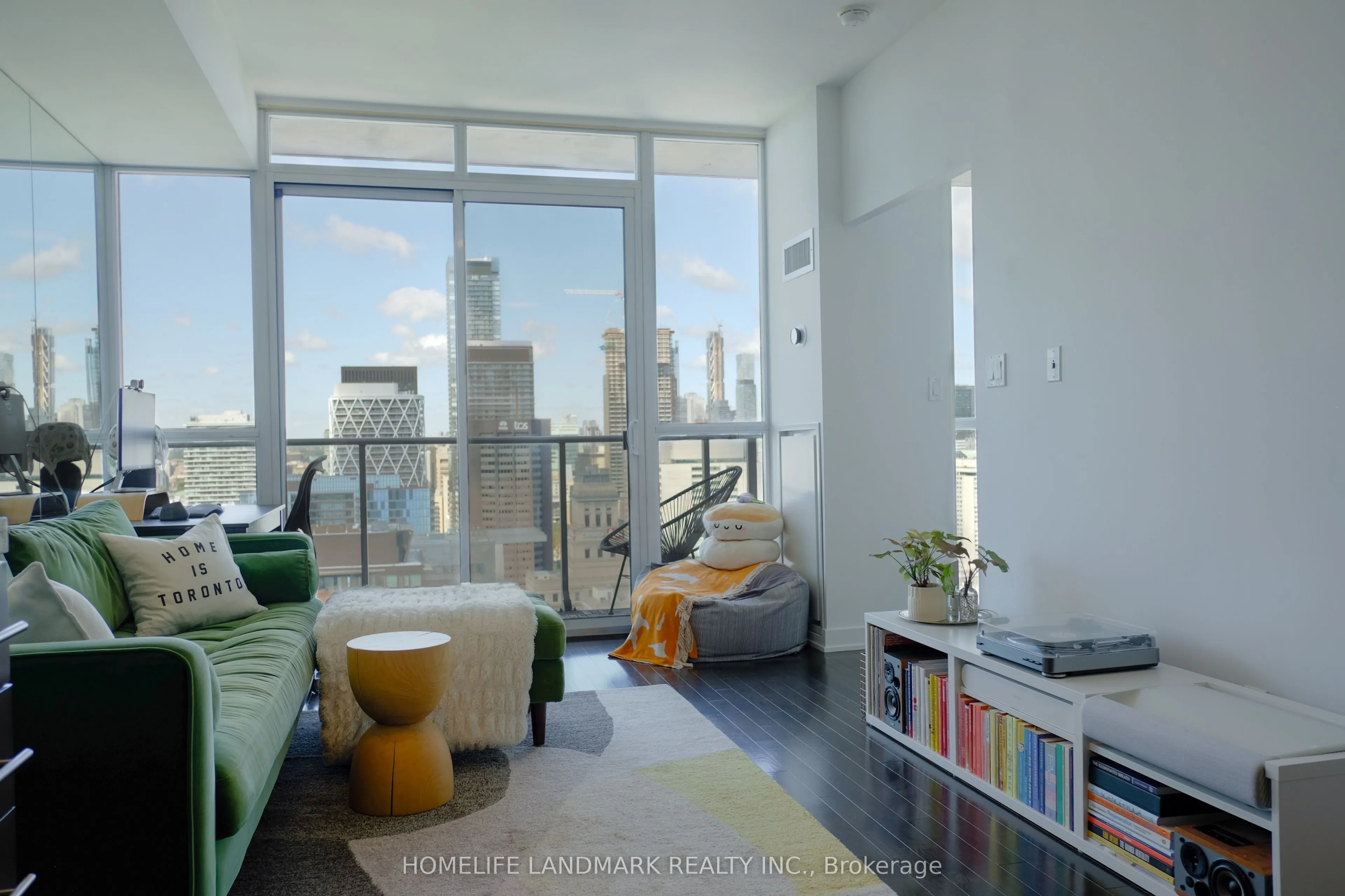 126 Simcoe Street #3306