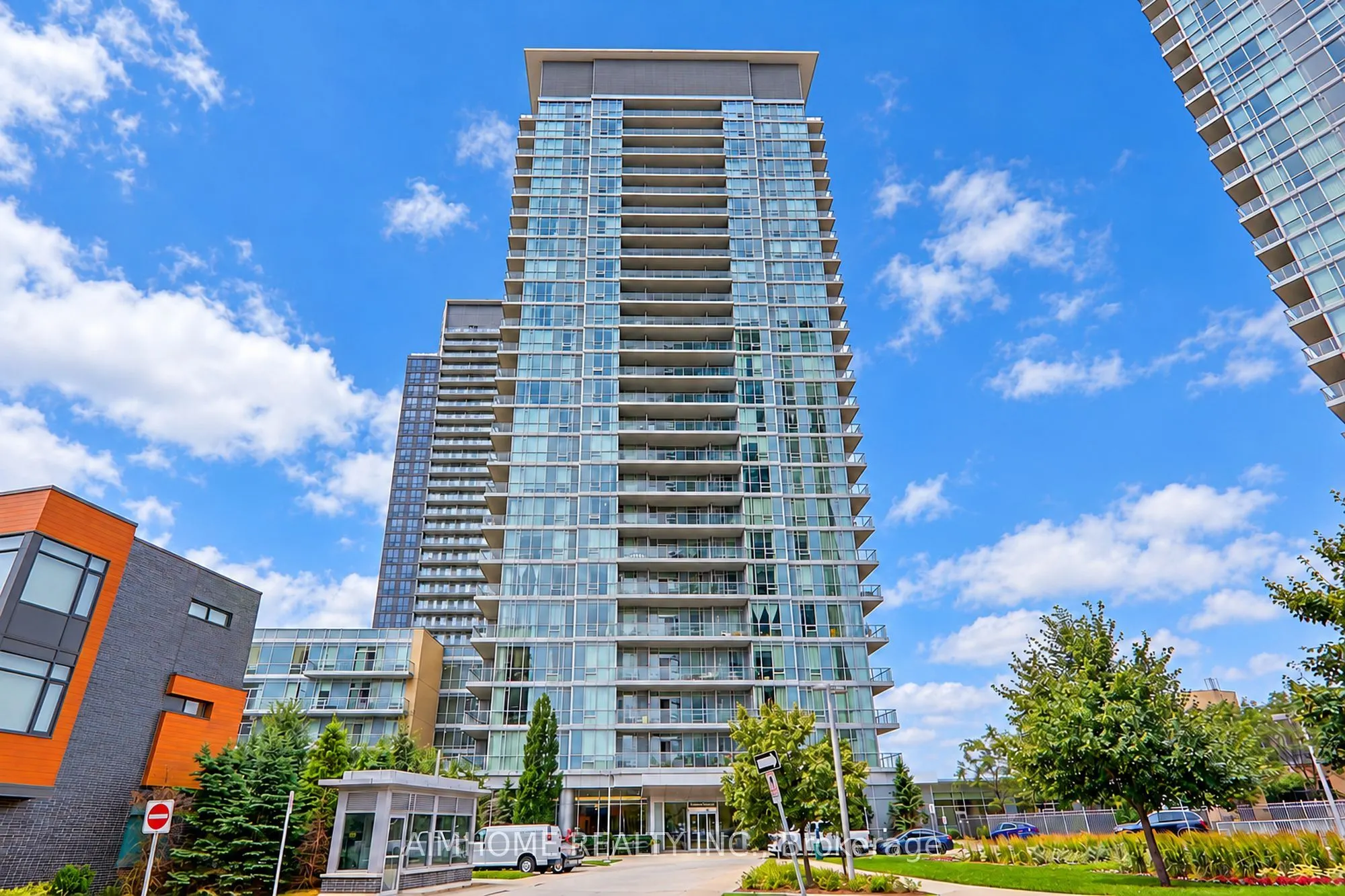 62 Forest Manor Road #2109