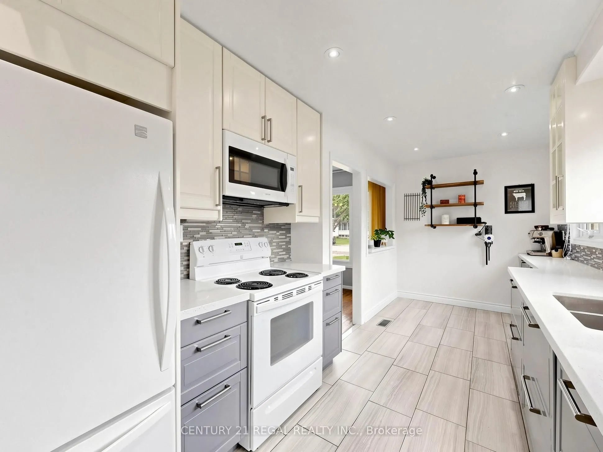 77 Billington Crescent