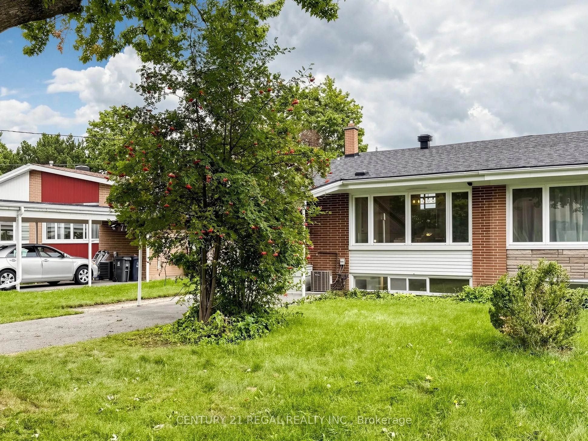 77 Billington Crescent