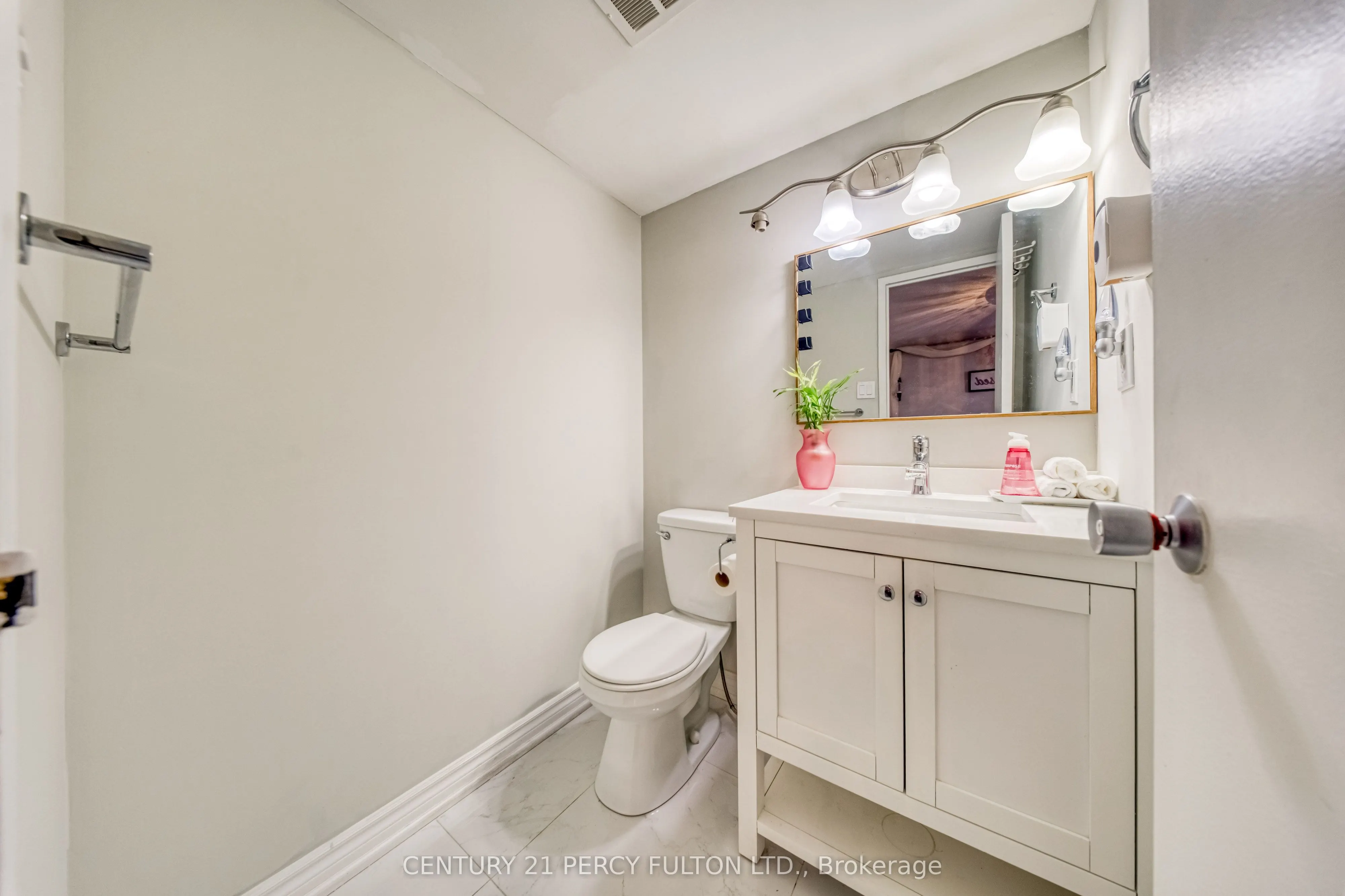 1338 York Mills Road #512