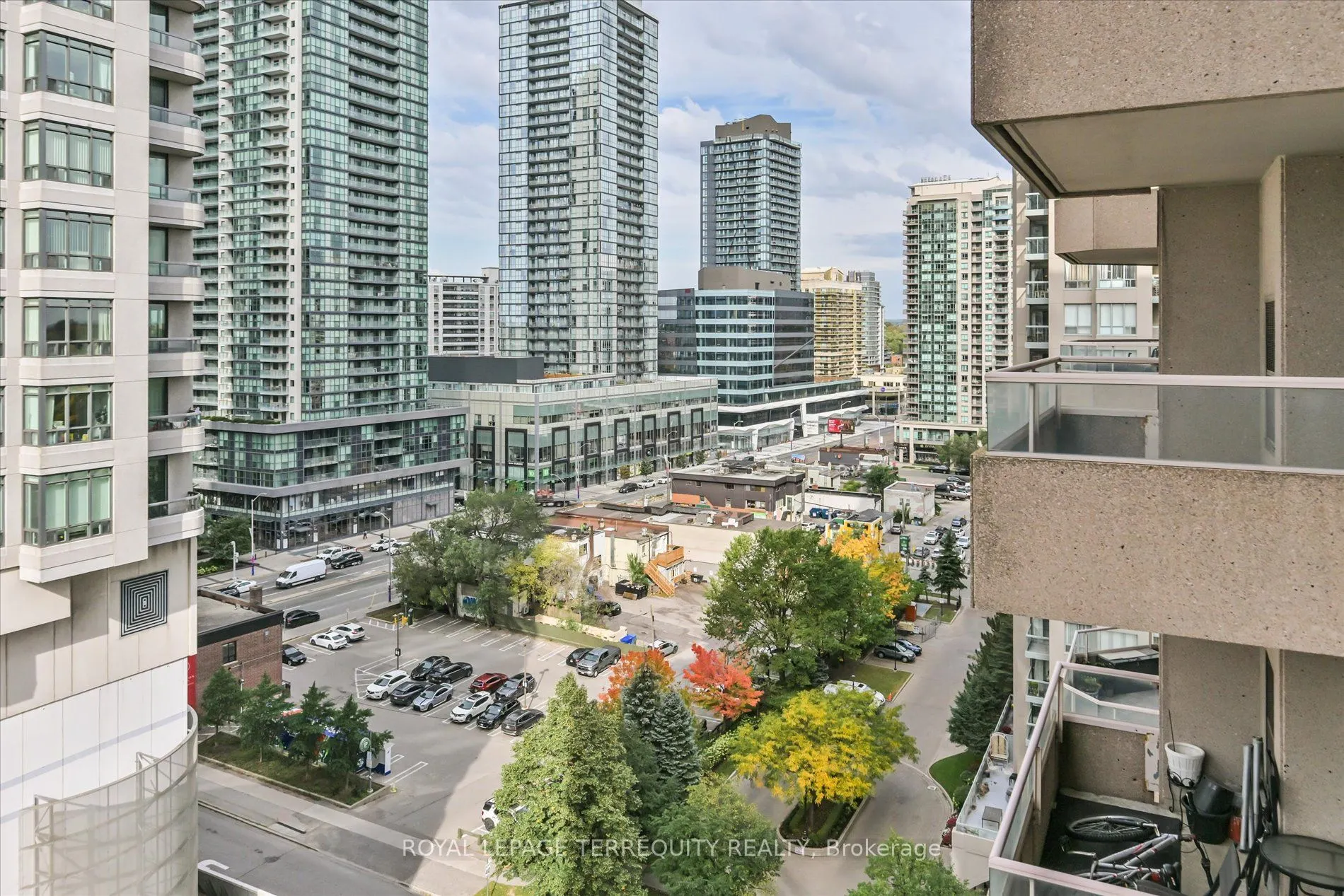35 Empress Avenue #1508