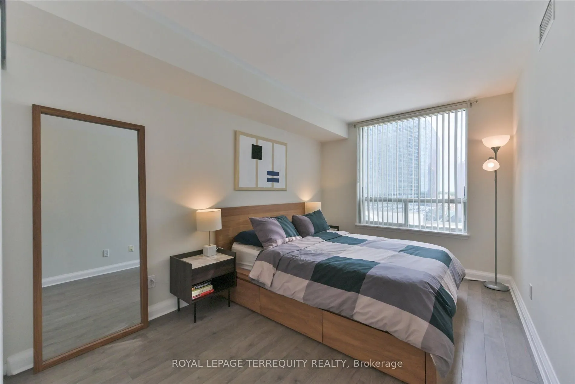 35 Empress Avenue #1508