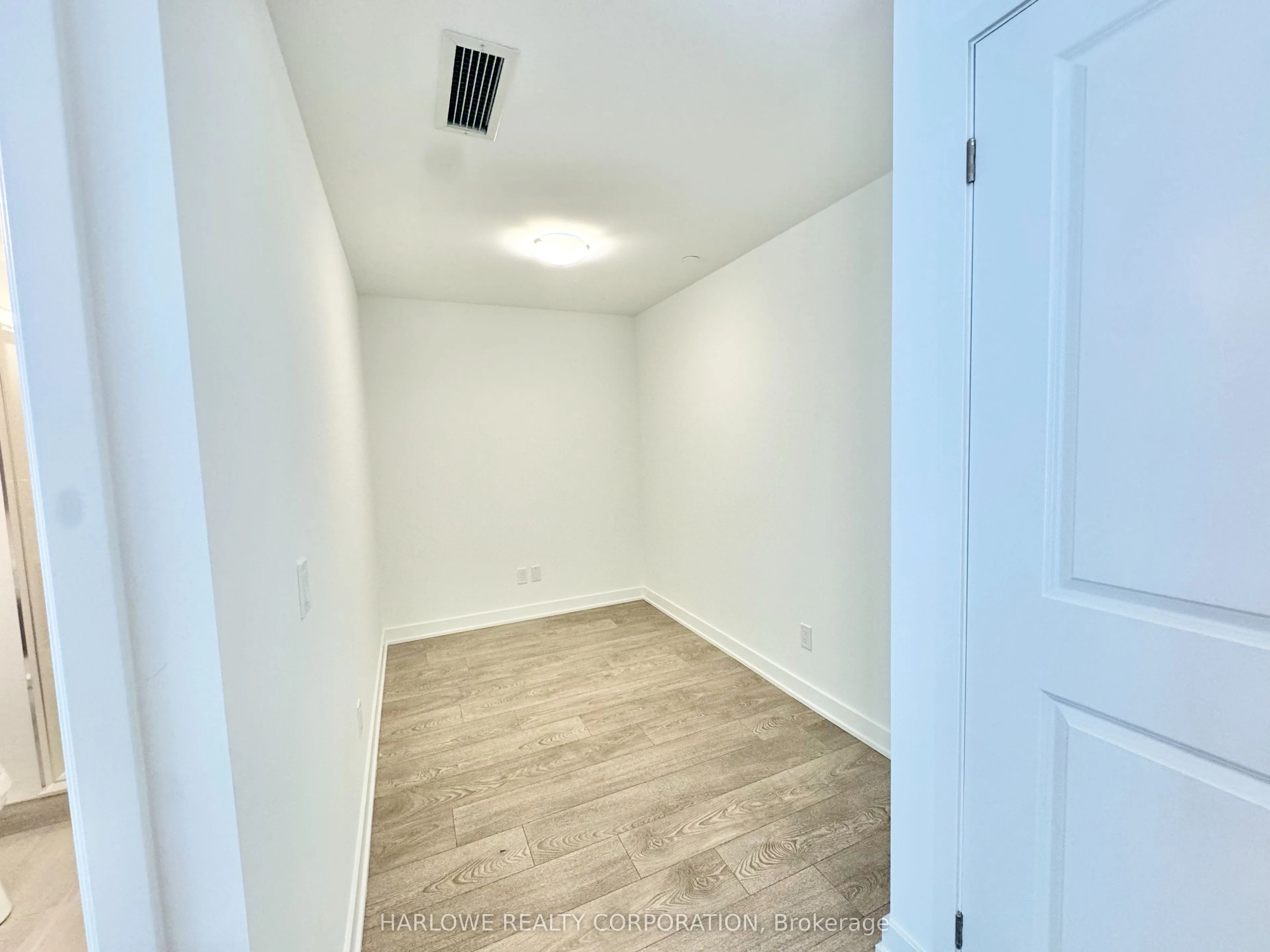 543 Richmond Street W #1227