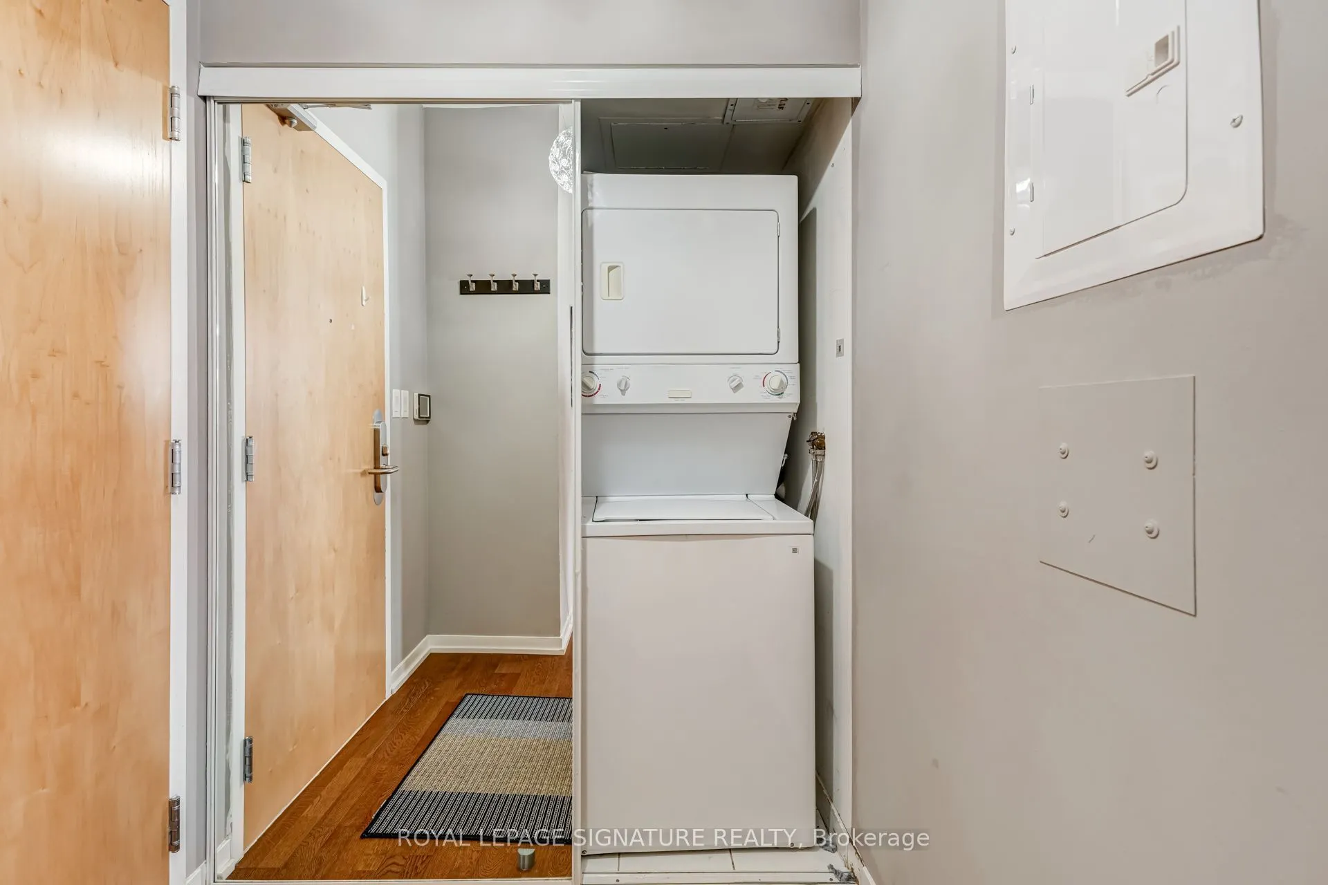 65 Bremner Boulevard #4310