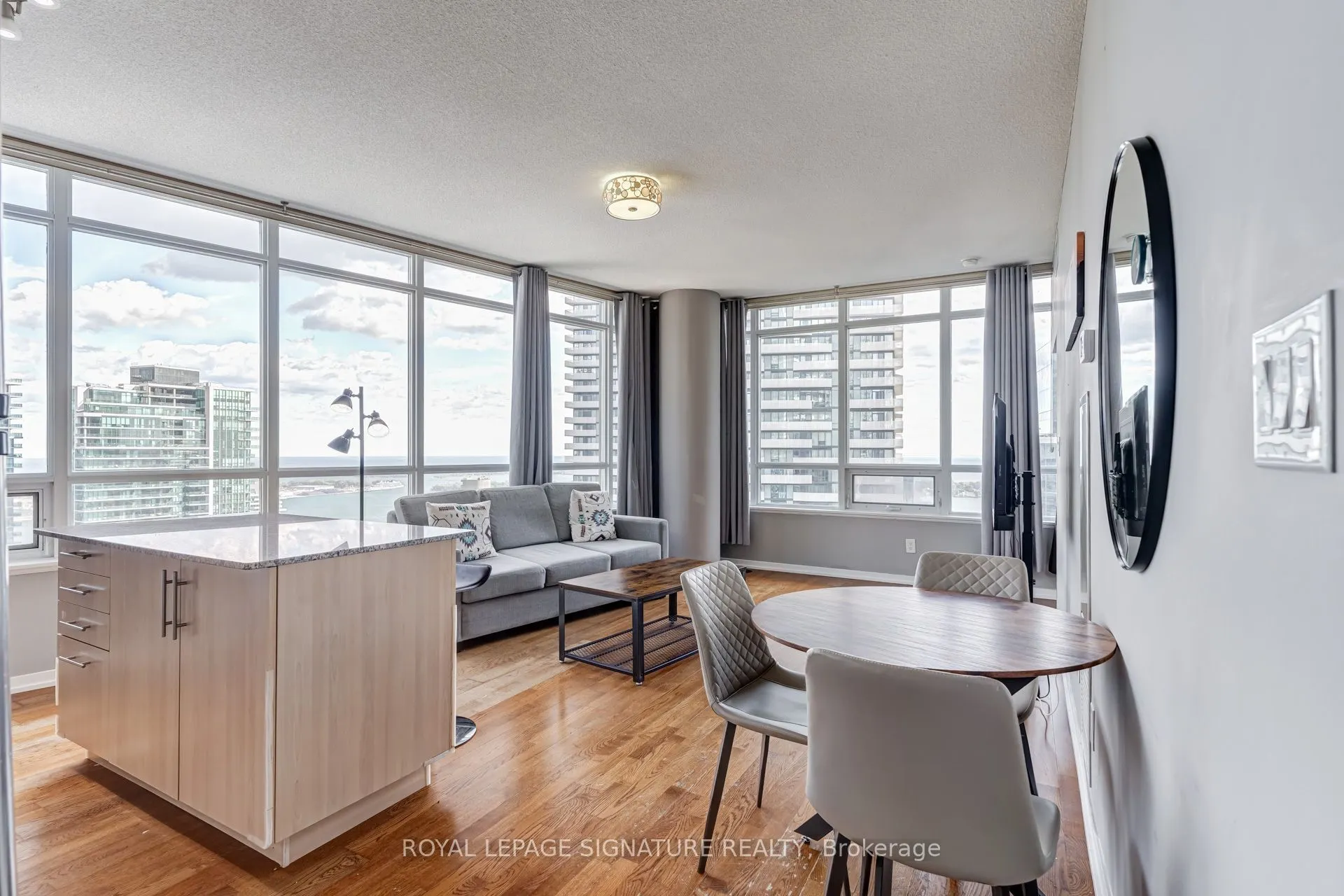 65 Bremner Boulevard #4310