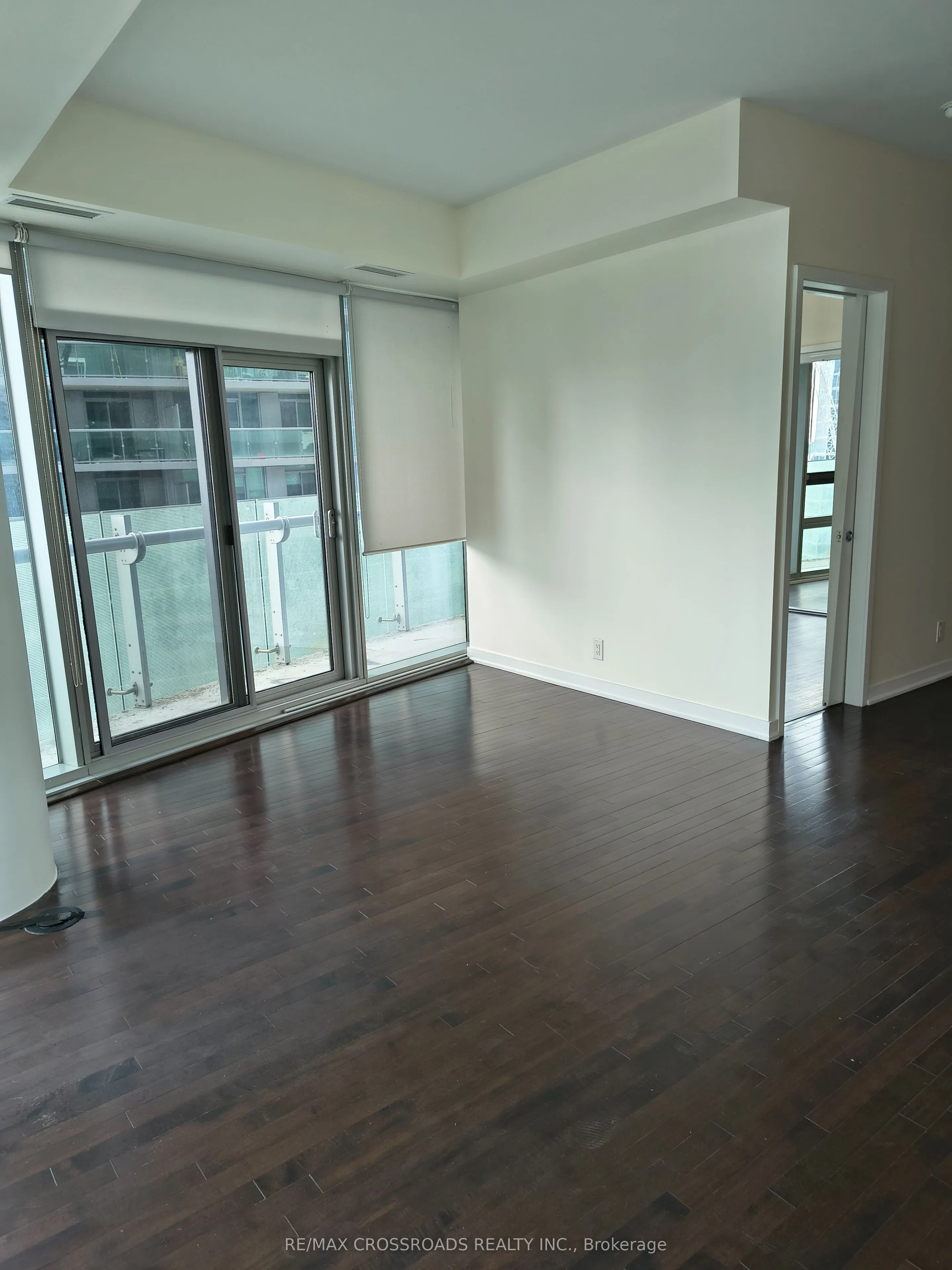 12 York Street #1104