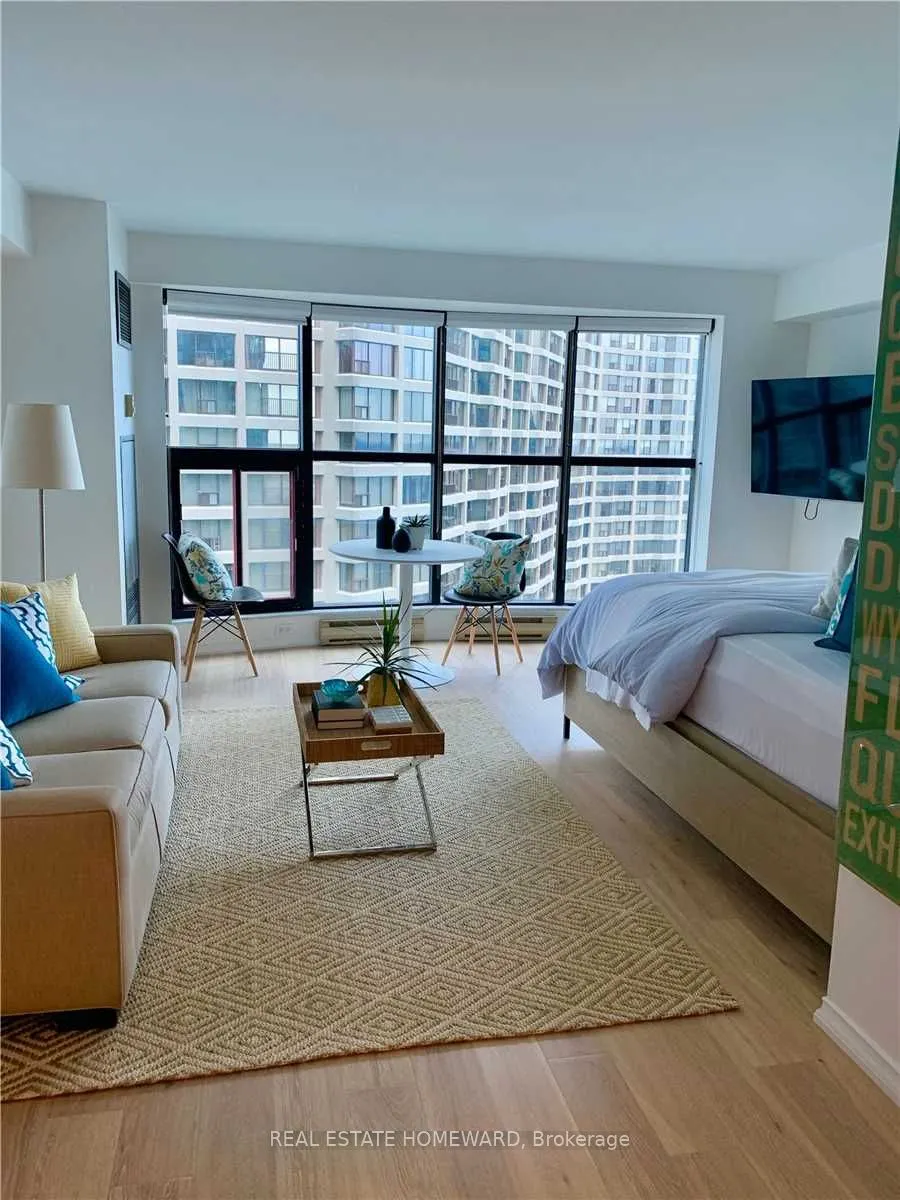 77 Harbour Square #2403