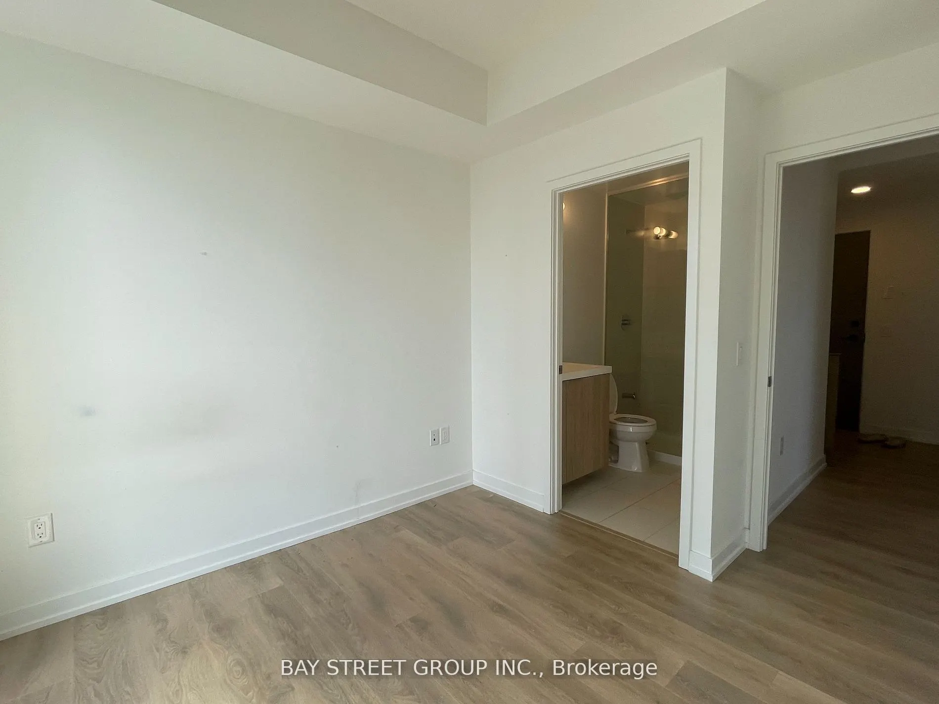 34 Tubman Avenue #1010