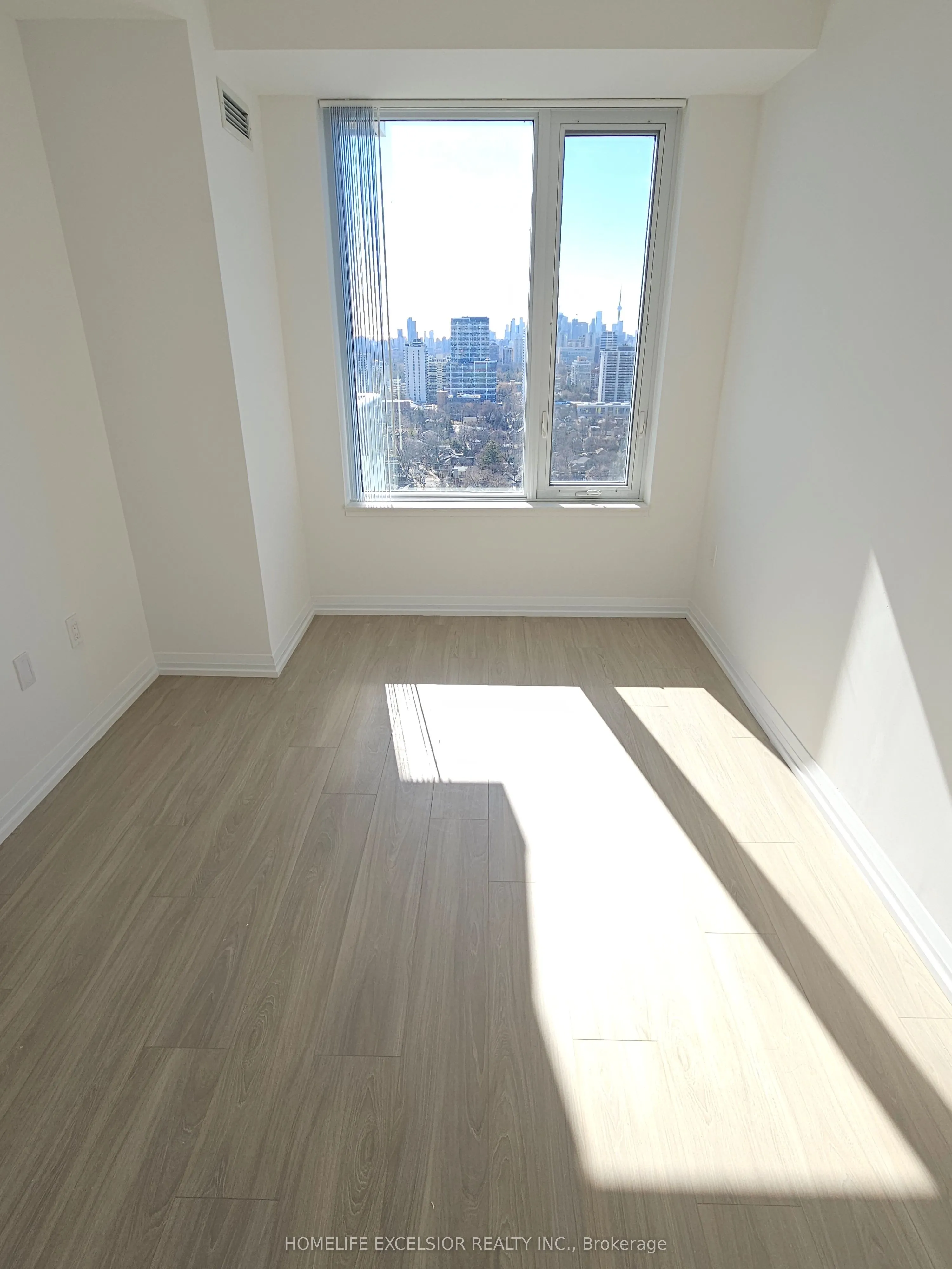25 Holly Street #2808