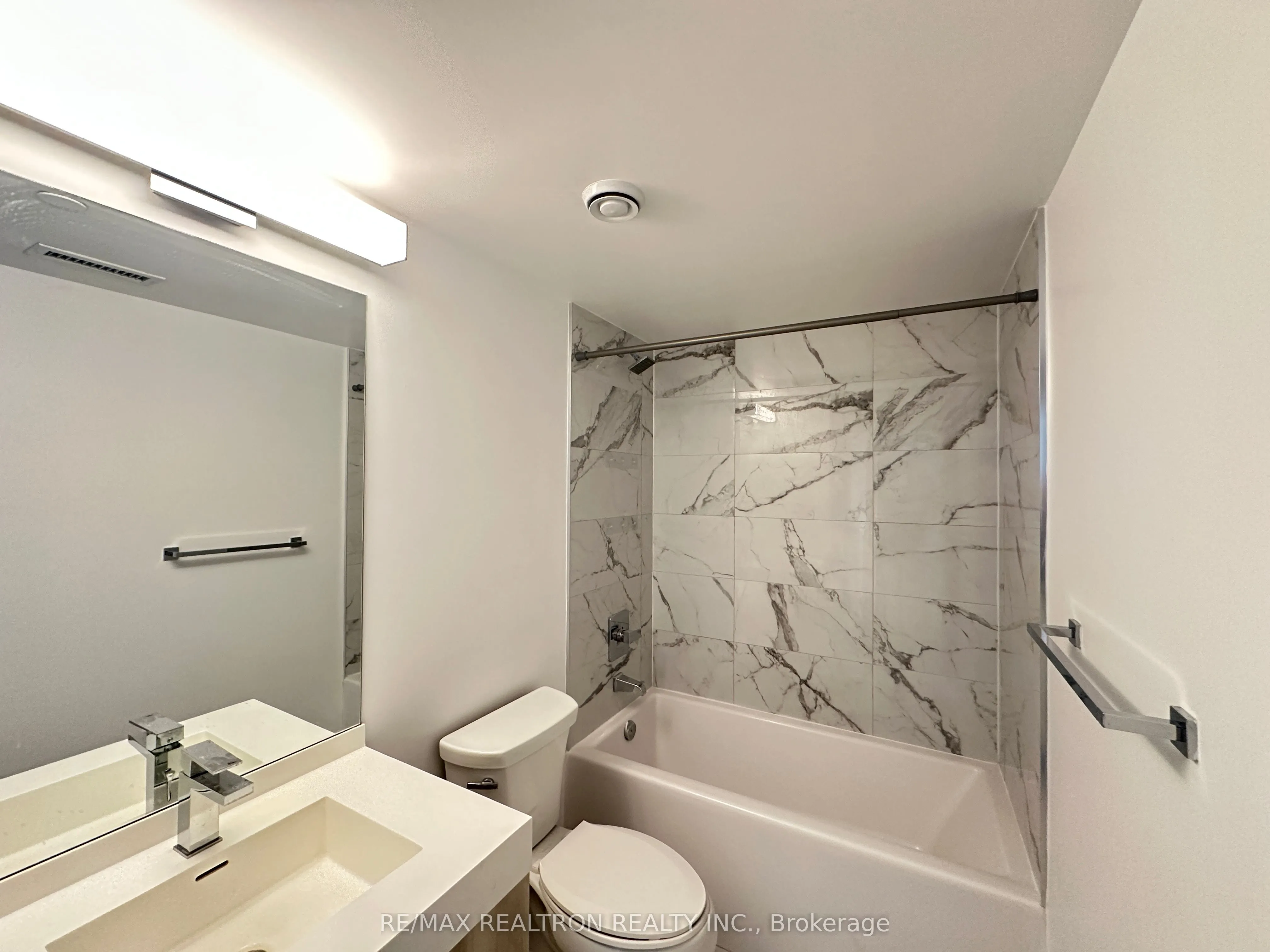 251 Jarvis Street #4513