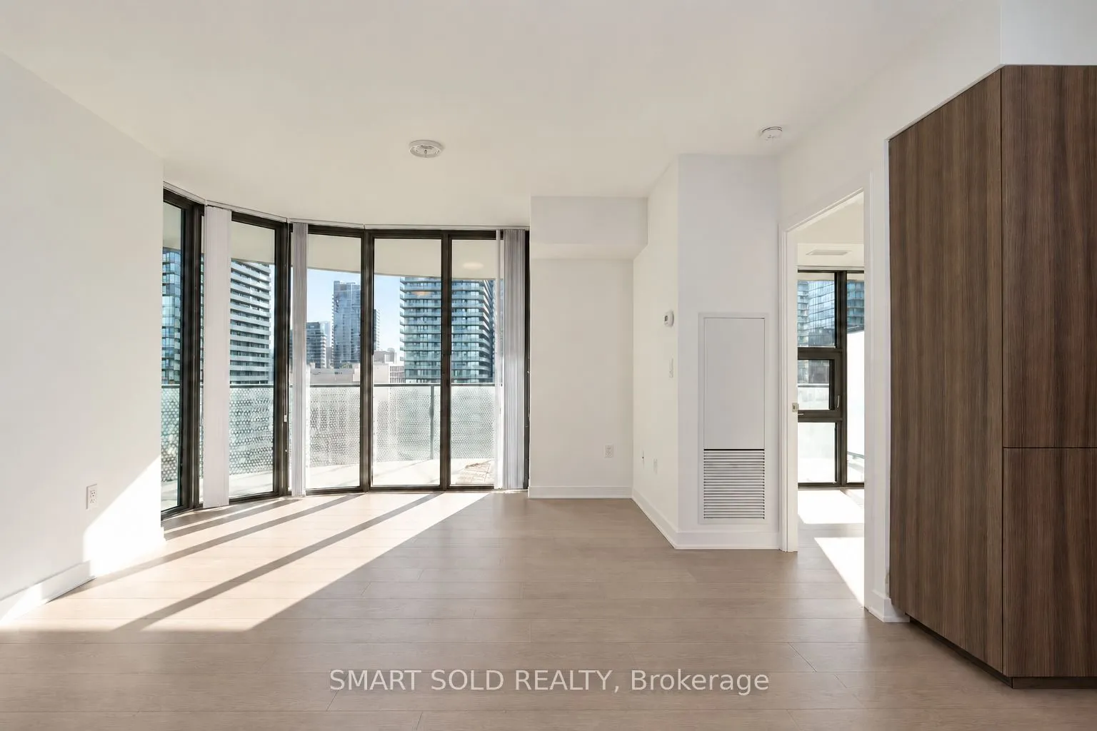 11 Wellesley Street W #2002