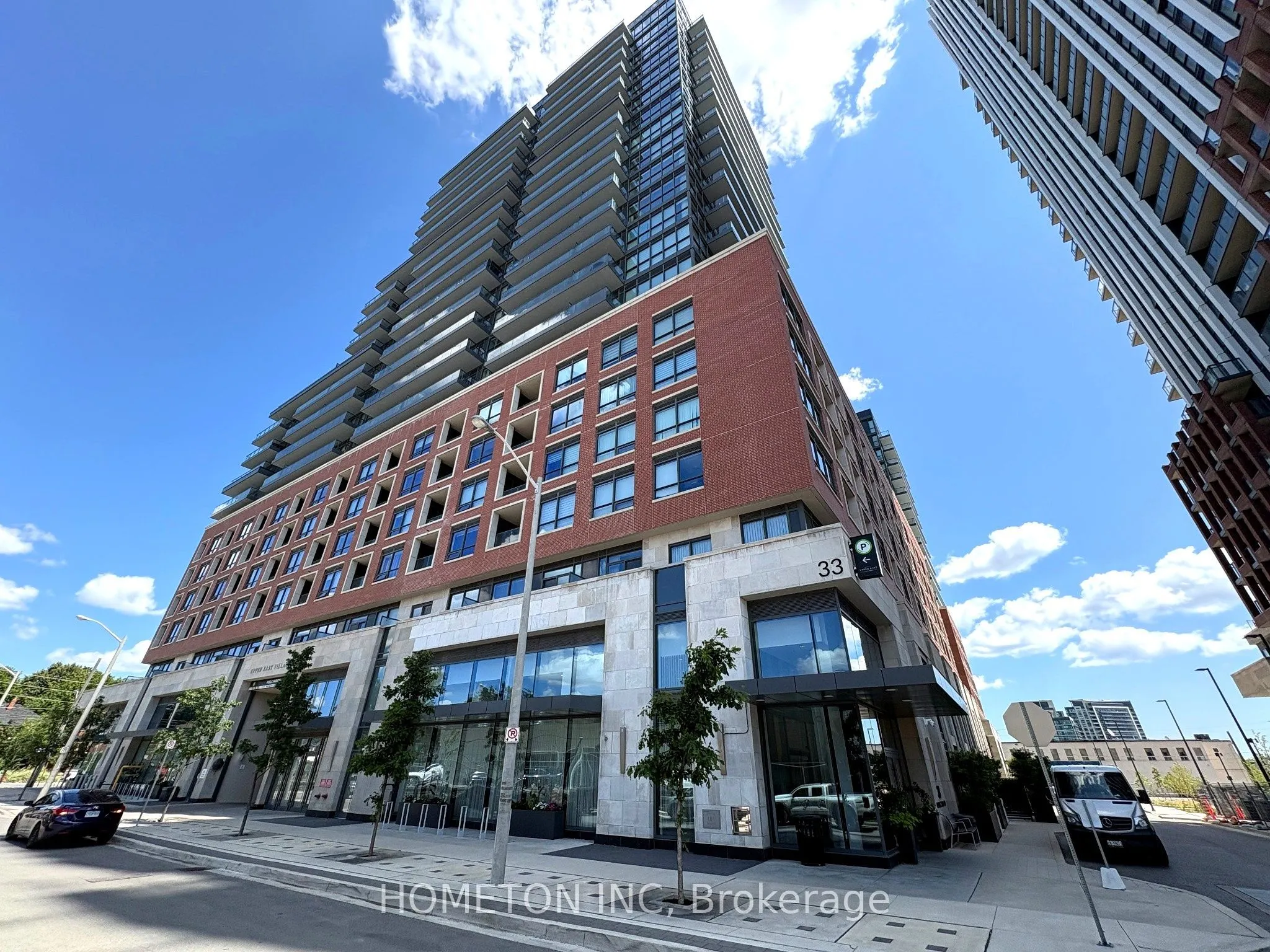 33 Frederick Todd Way #817